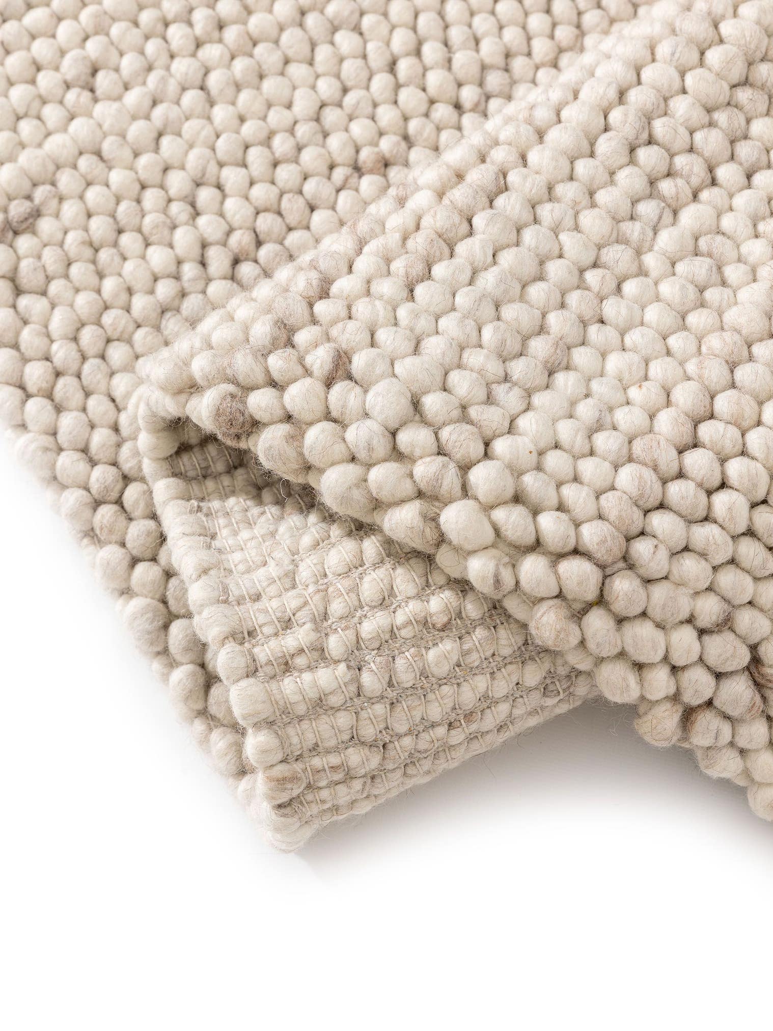 Teppich aus 70% Wolle, 30% Polyester in Beige mit 11 bis 20 mm hohem Flor von benuta Pure