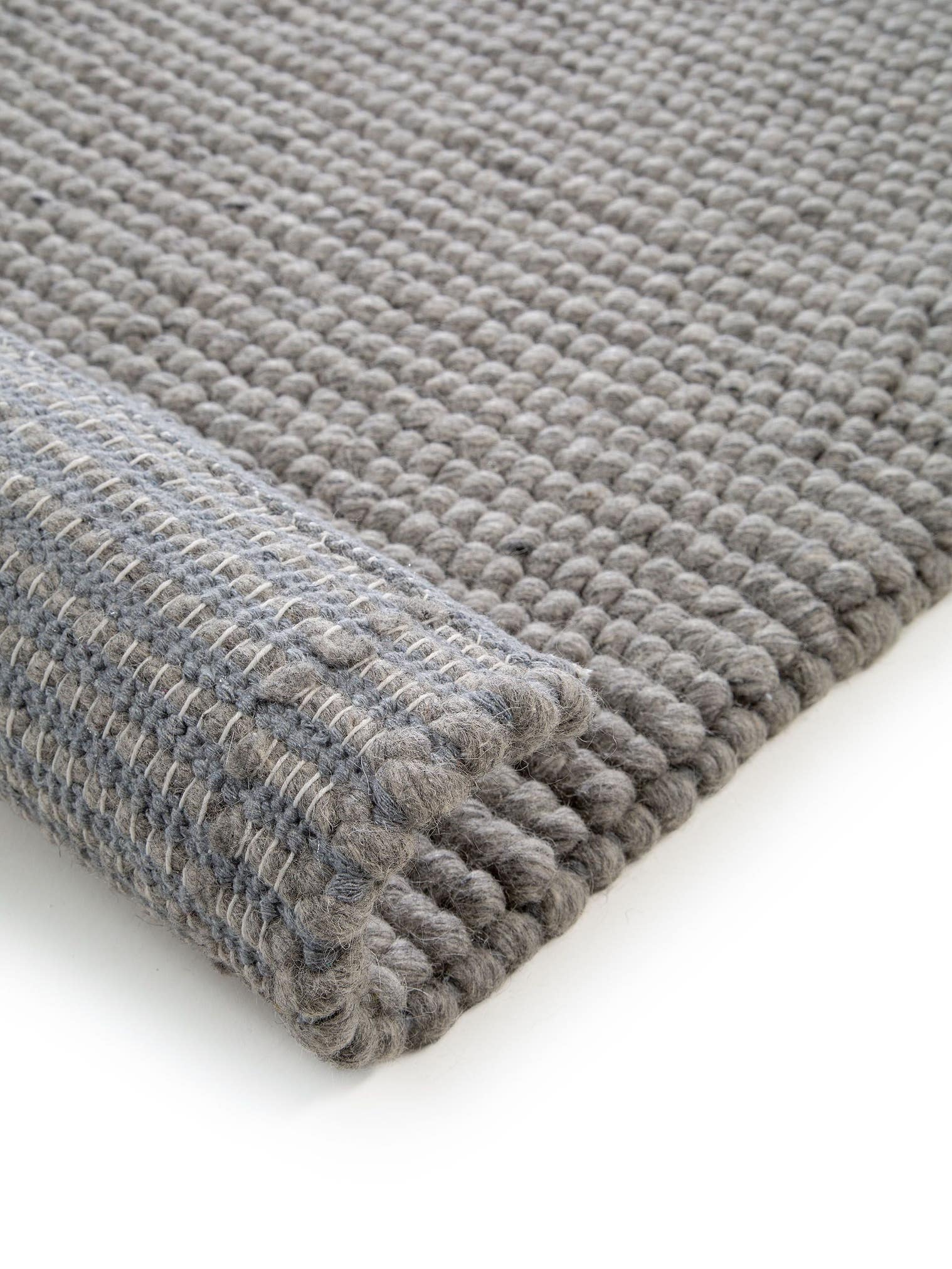 Tappeto di 70% Lana, 30% Poliestere in Grigio con pelo alto 11 - 20 mm da benuta Pure