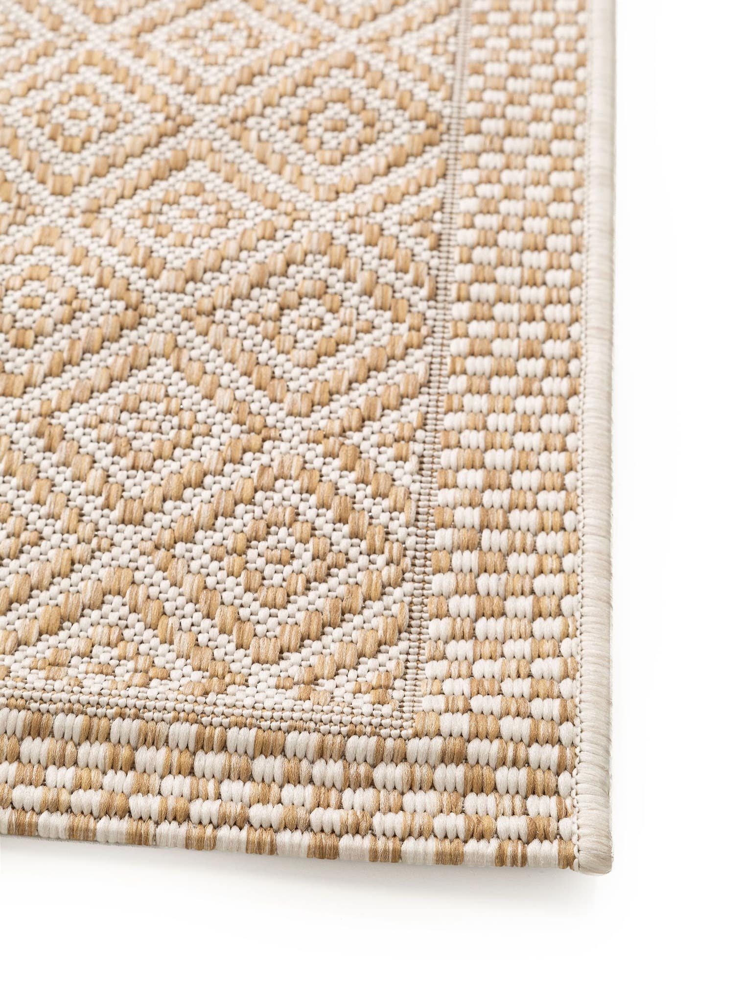 Teppich aus 100% Polypropylen in Beige mit bis 5 mm hohem Flor von benuta Nest