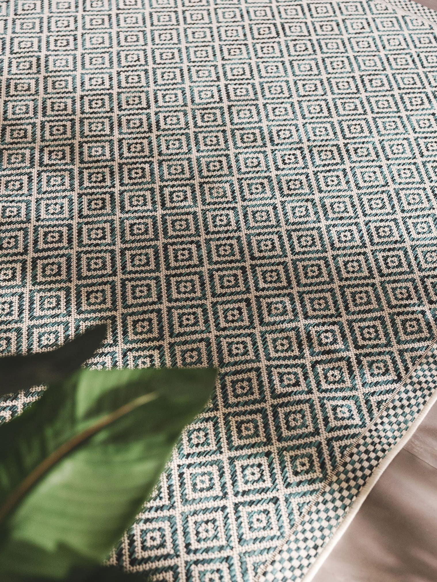 Teppich aus 100% Polypropylen in Blau mit bis 5 mm hohem Flor von benuta Nest