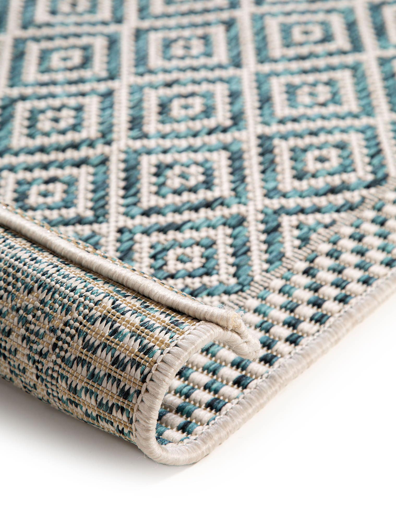 Teppich aus 100% Polypropylen in Blau mit bis 5 mm hohem Flor von benuta Nest