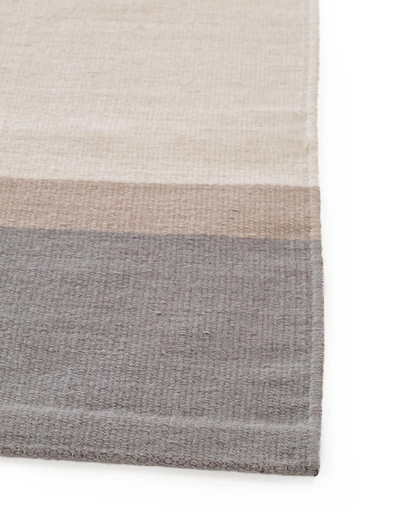 Rug made of 100% Wool in Beige with a 1- 5 mm high pile by benuta