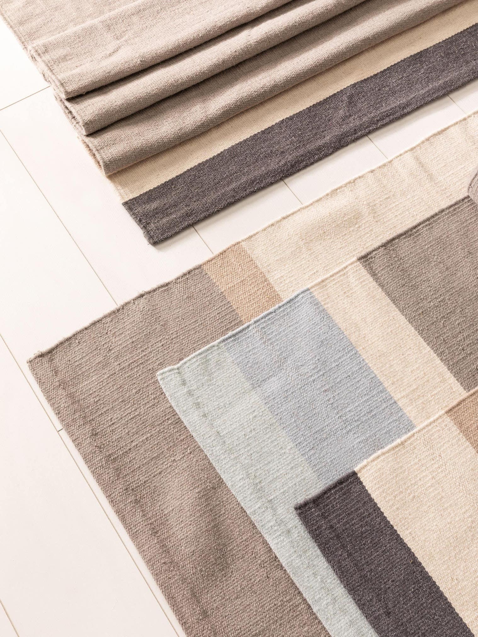 Rug made of 100% Wool in Beige with a 1- 5 mm high pile by benuta