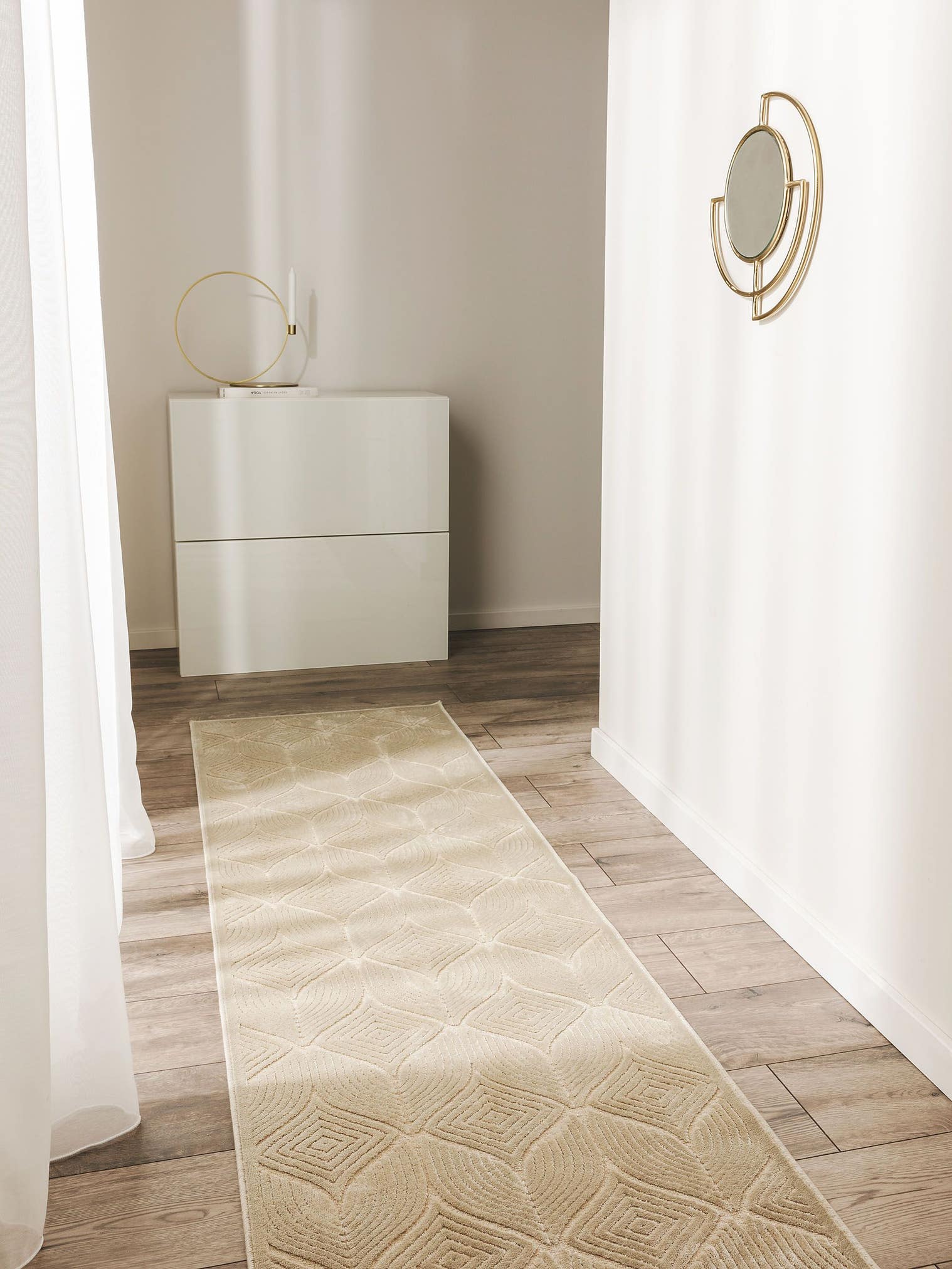 Alfombra de 100% Viscosa en Beige con un pelo de {{Placeholder_Pile Height}} de altura de benuta Pop