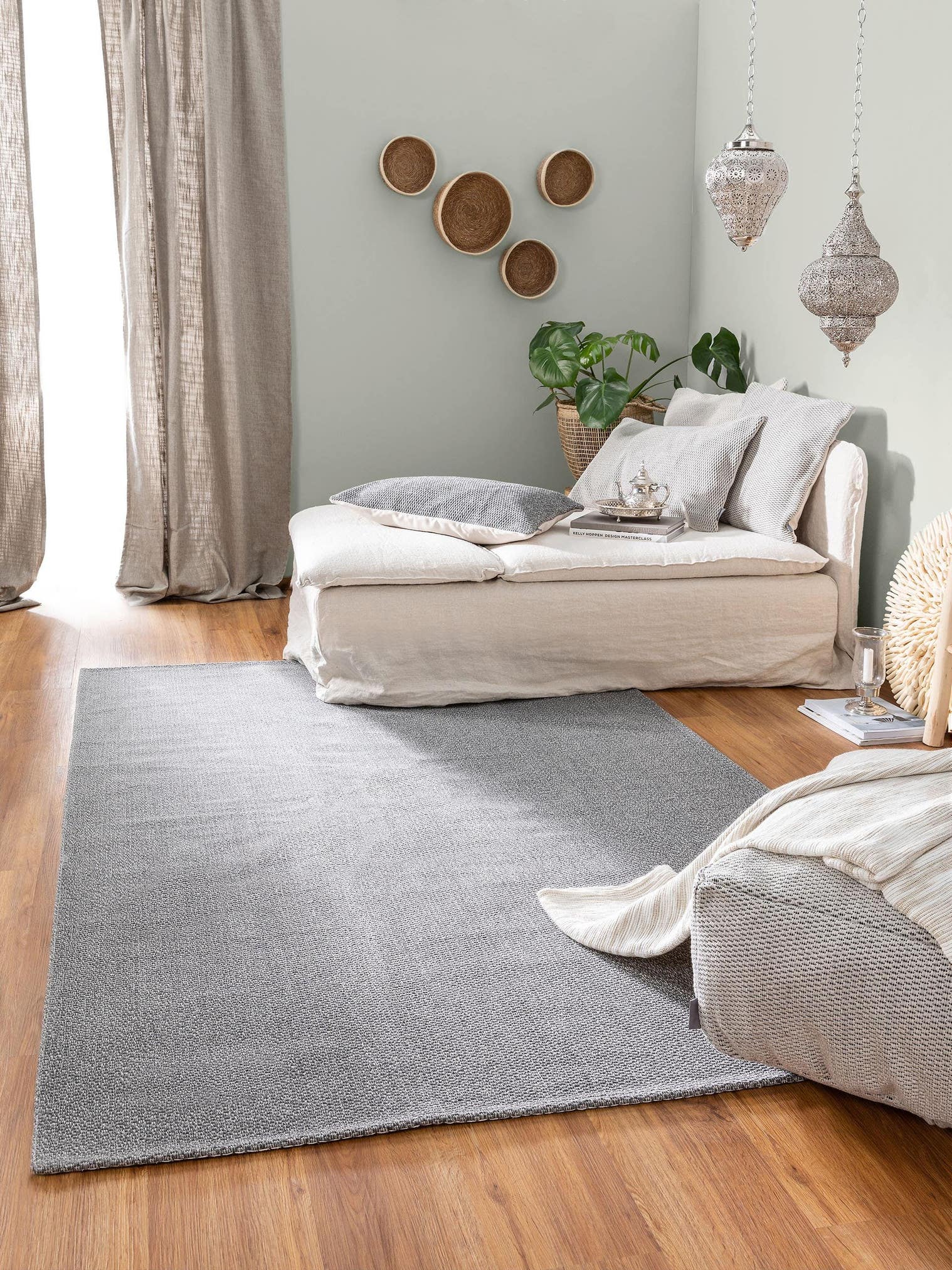 Teppich aus 100% Baumwolle in Grau mit bis 5 mm hohem Flor von benuta Nest