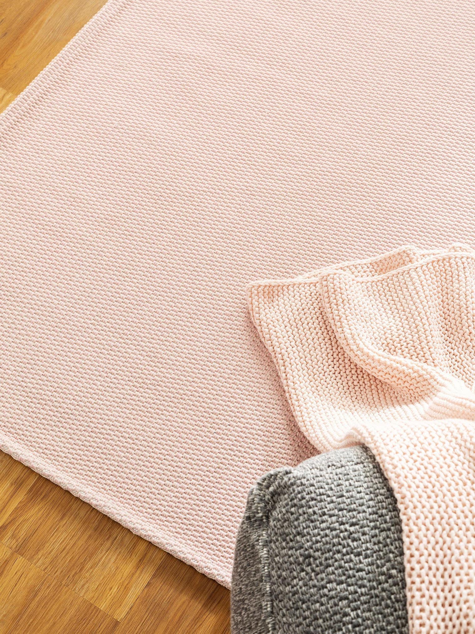 Teppich aus 100% Baumwolle in Rosa mit bis 5 mm hohem Flor von benuta Nest