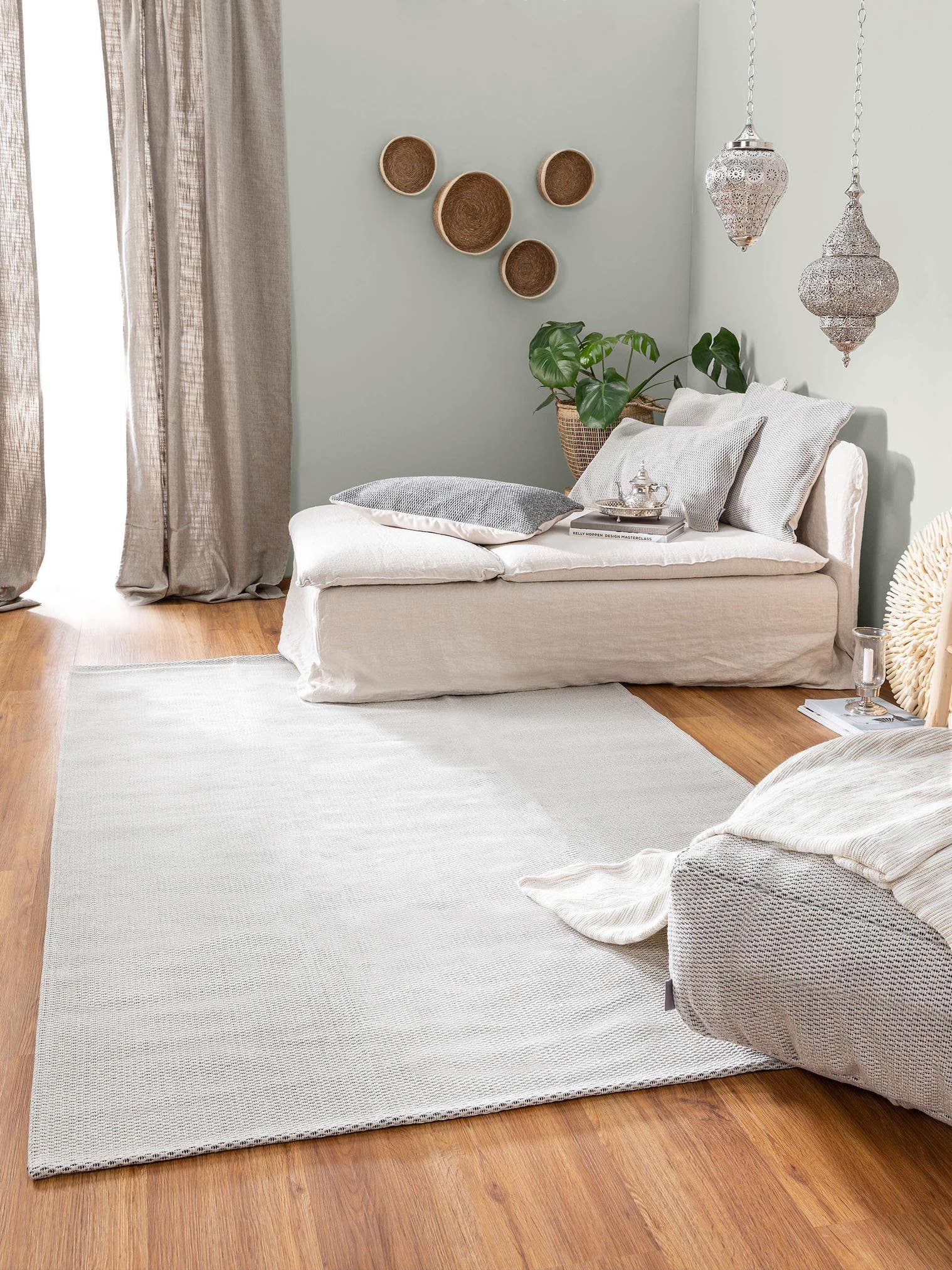 Teppich aus 100% Baumwolle in Grau mit bis 5 mm hohem Flor von benuta Nest