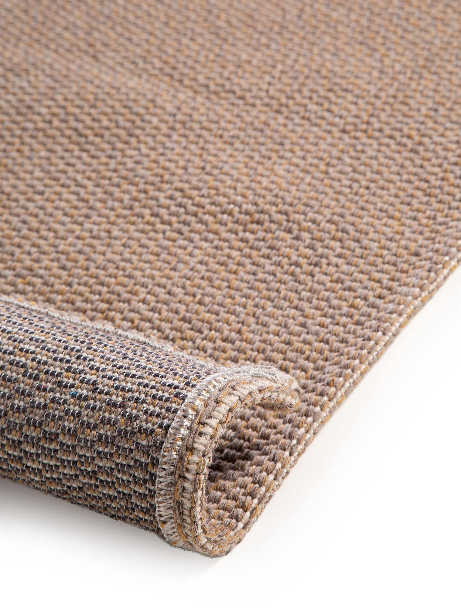 Teppich aus 100% Baumwolle in Taupe mit bis 5 mm hohem Flor von benuta Nest