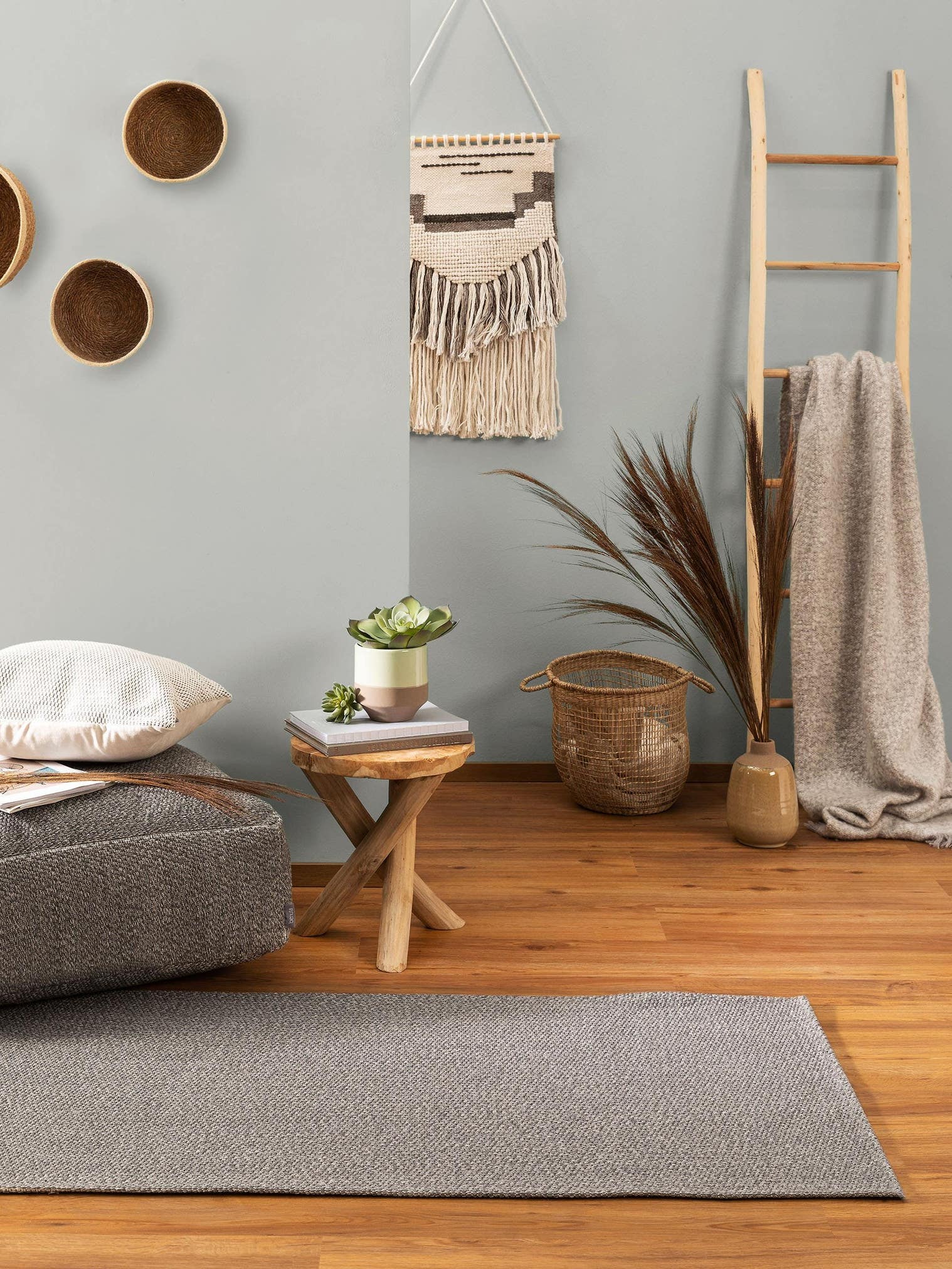 Teppich aus 100% Baumwolle in Grau mit bis 5 mm hohem Flor von benuta Nest