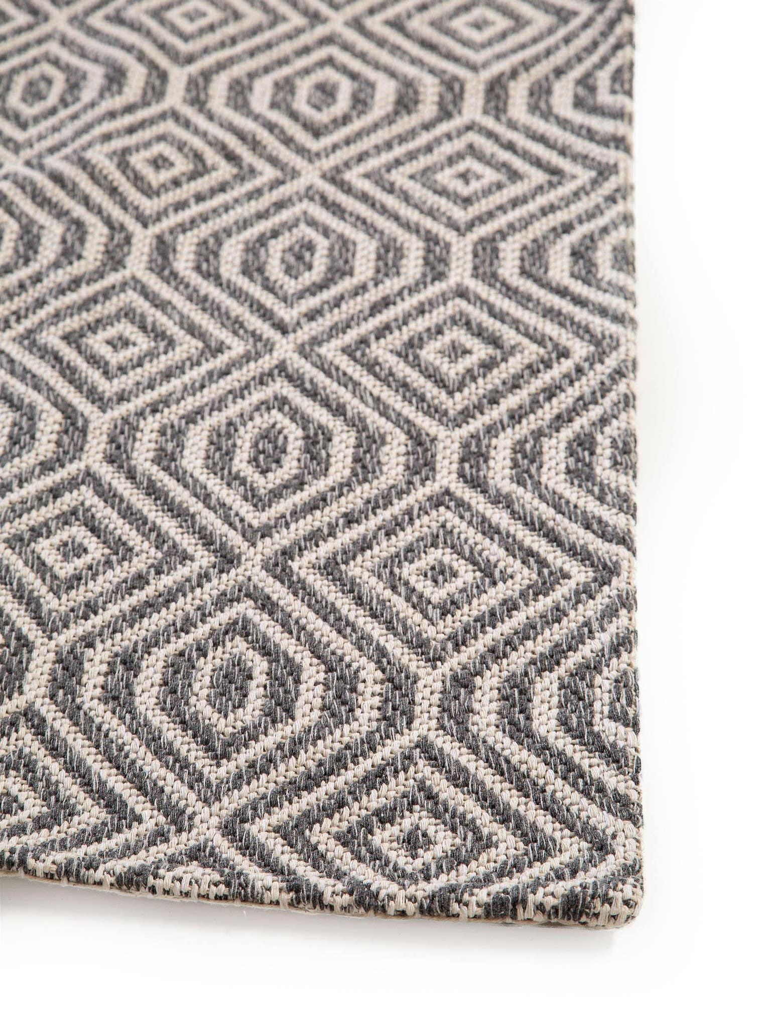 Teppich aus 100% Baumwolle in Grau mit bis 5 mm hohem Flor von benuta Nest