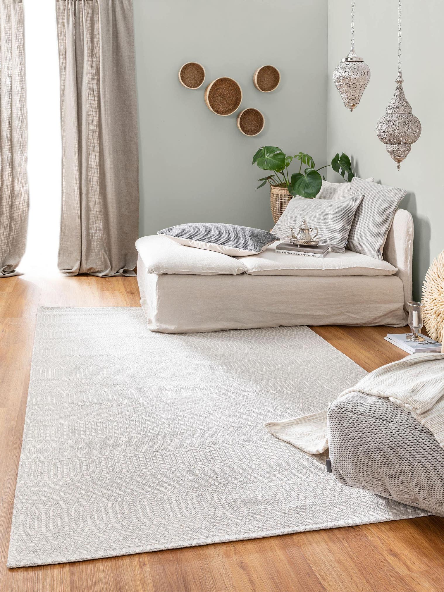 Teppich aus 100% Baumwolle in Grau mit bis 5 mm hohem Flor von benuta Nest