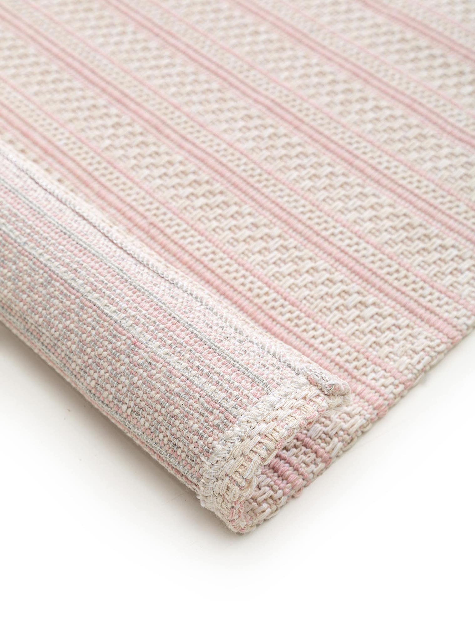 Teppich aus 100% Baumwolle in Rosa mit bis 5 mm hohem Flor von benuta