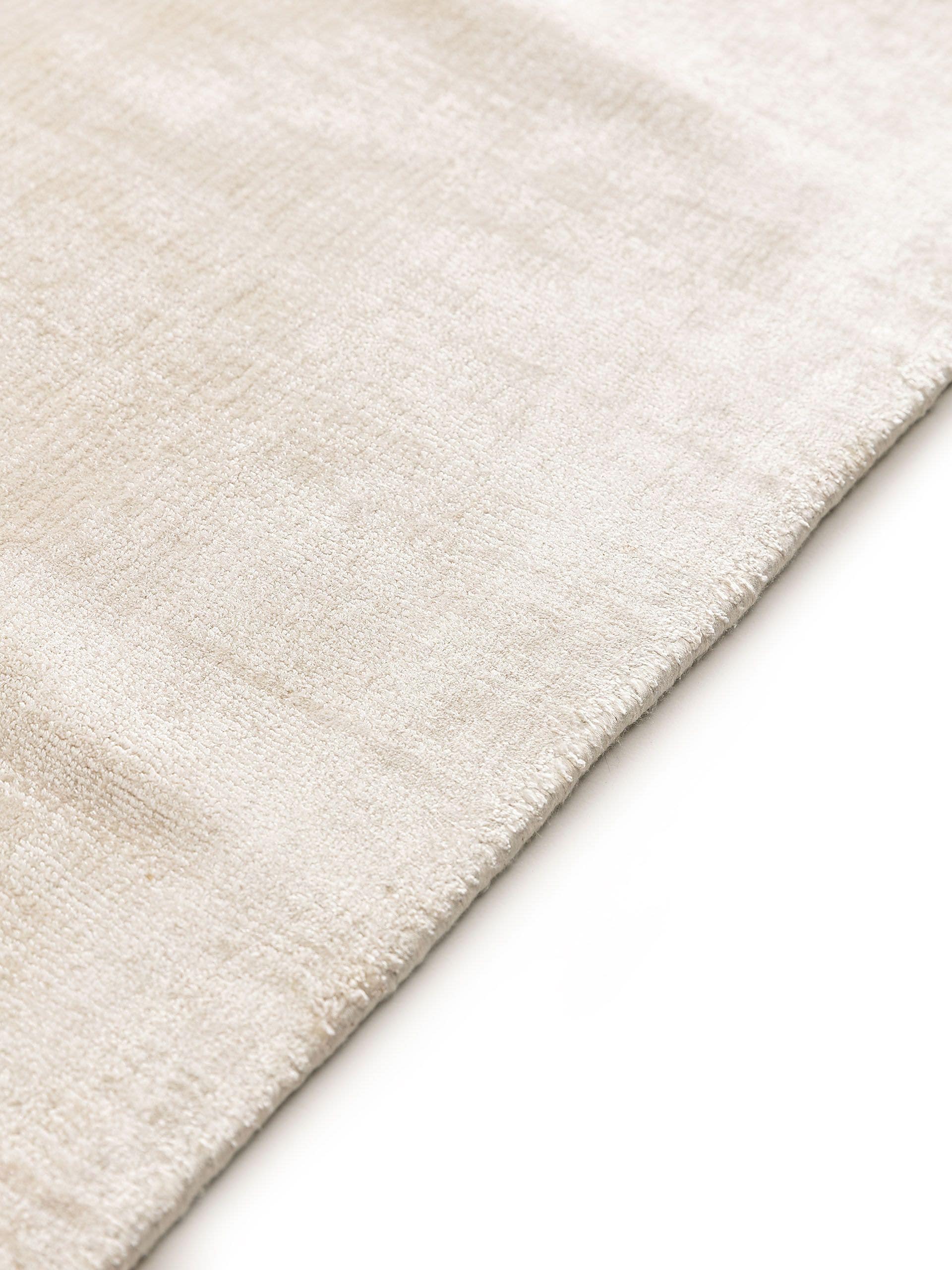 Viscose Vloerkleed Nova Crème - Stijlvol & Delicaat