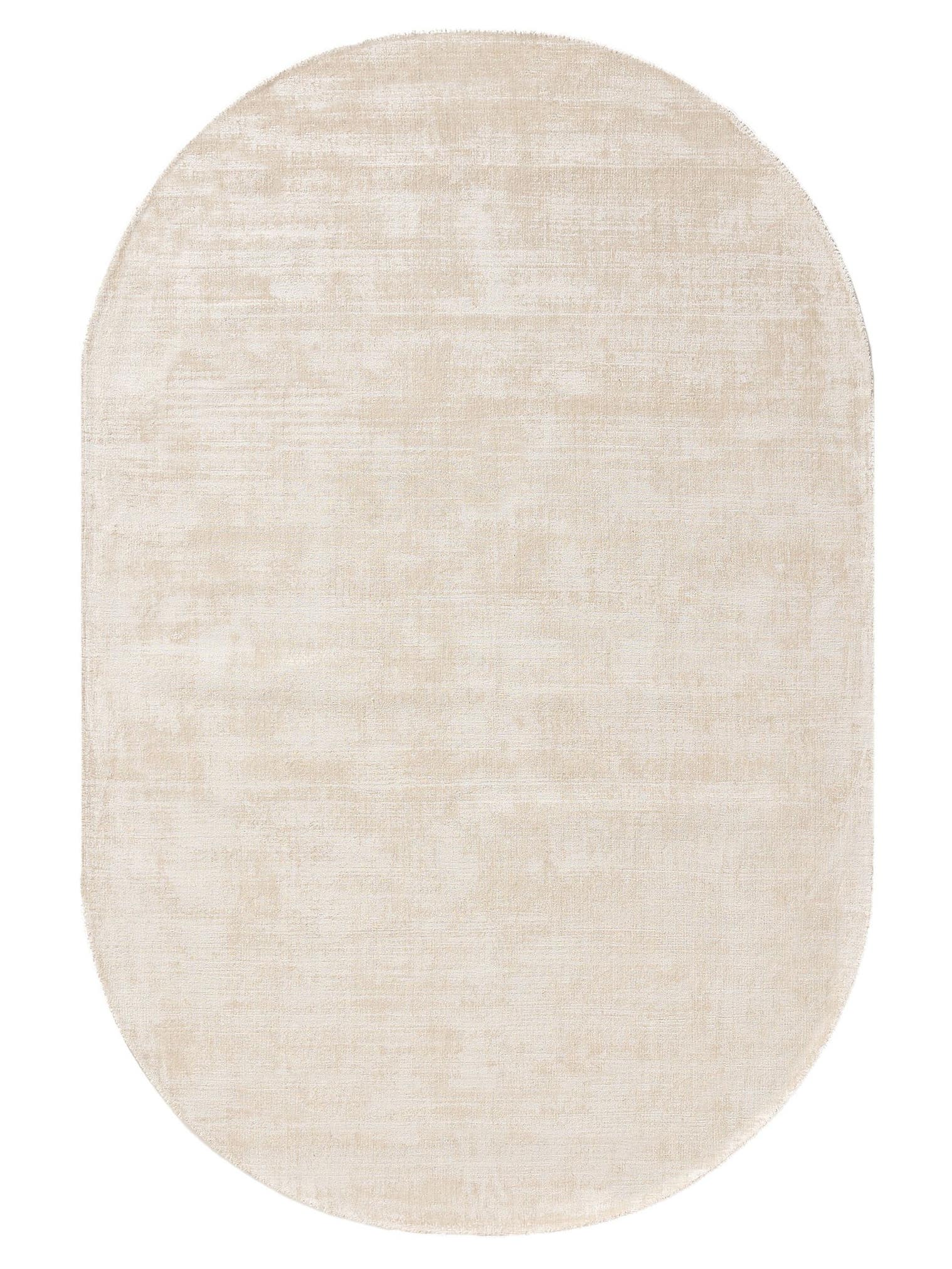 Tæppe af 100% Viskose i Beige med 6 - 10 mm høj luv fra benuta Pure