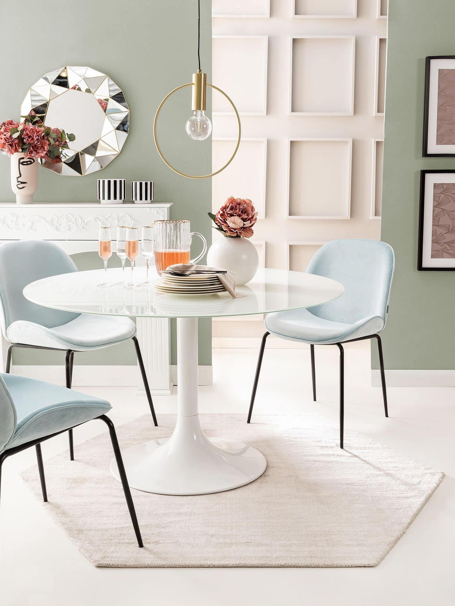 Rug made of 100% Viscose in Grey with a 6 - 10 mm high pile by benuta Pure