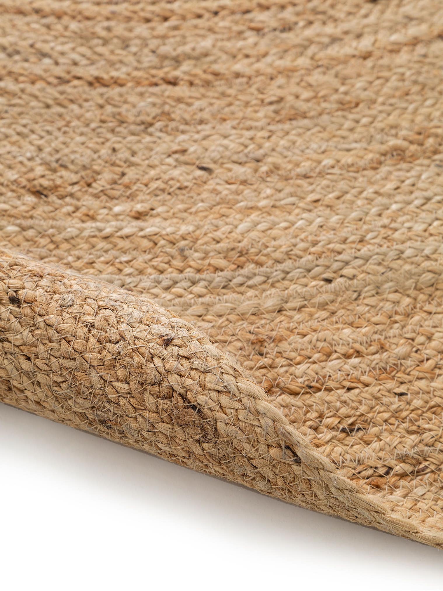 Rug made of 100% Jute in Brown with a 1- 5 mm high pile by benuta Pure
