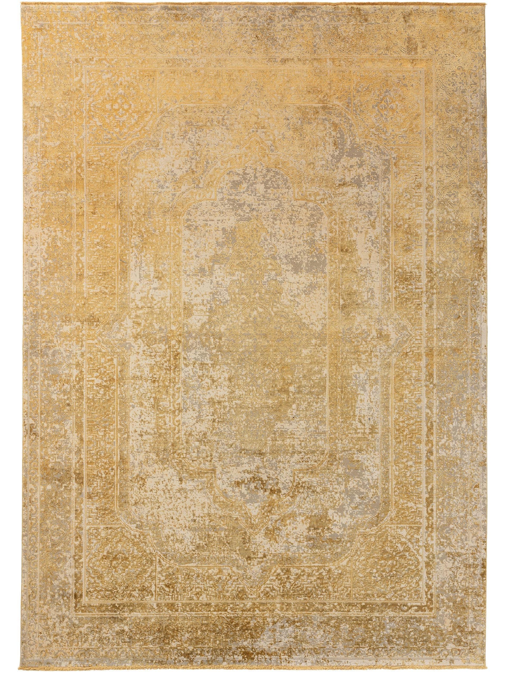 Alfombra de 60% Viskose, 40% Polyester en Amarillo con un pelo de {{Placeholder_Pile Height}} de altura de benuta