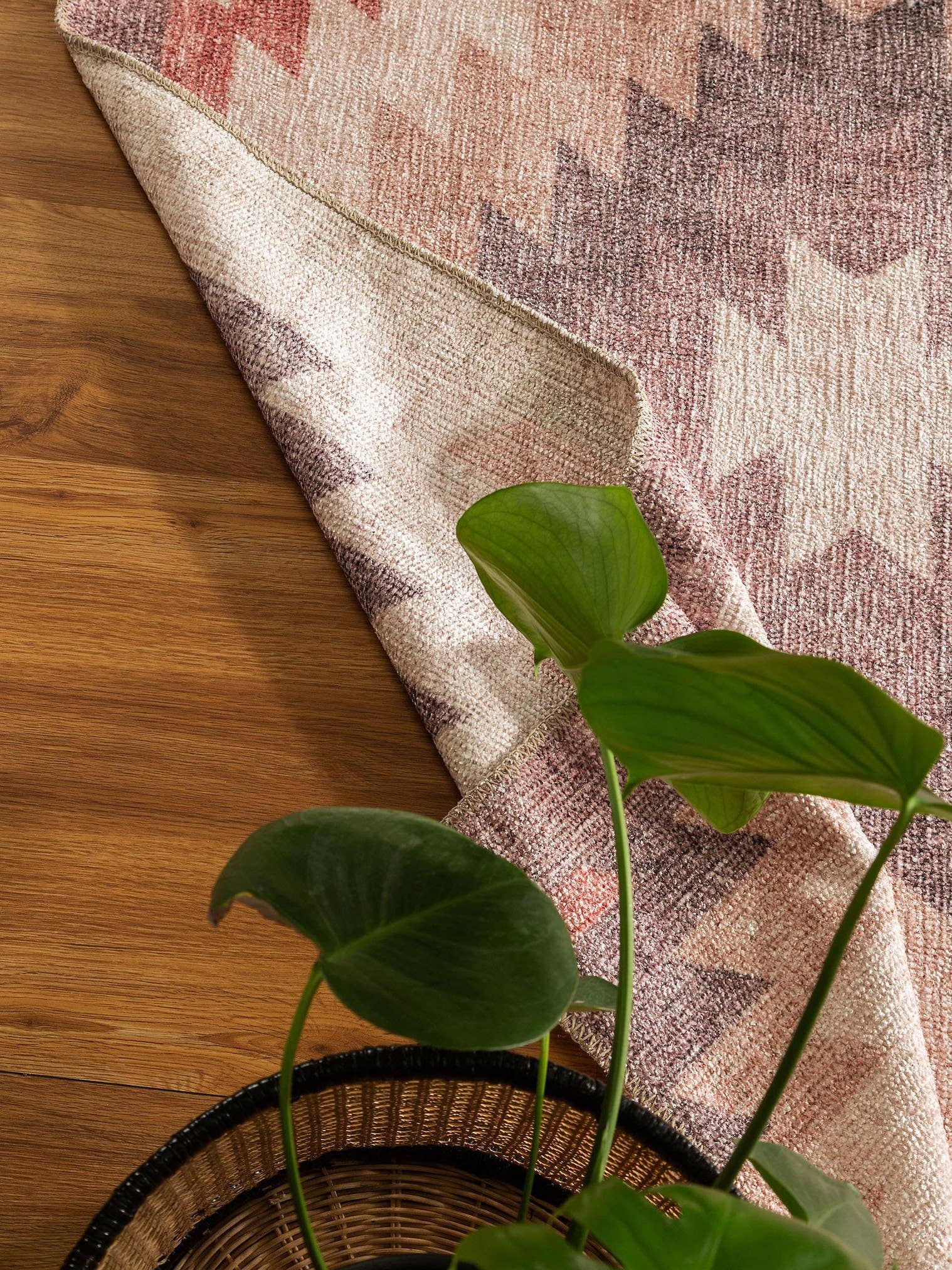 Teppich aus 80% Polyester, 20% Baumwolle in Multicolor mit bis 5 mm hohem Flor von benuta