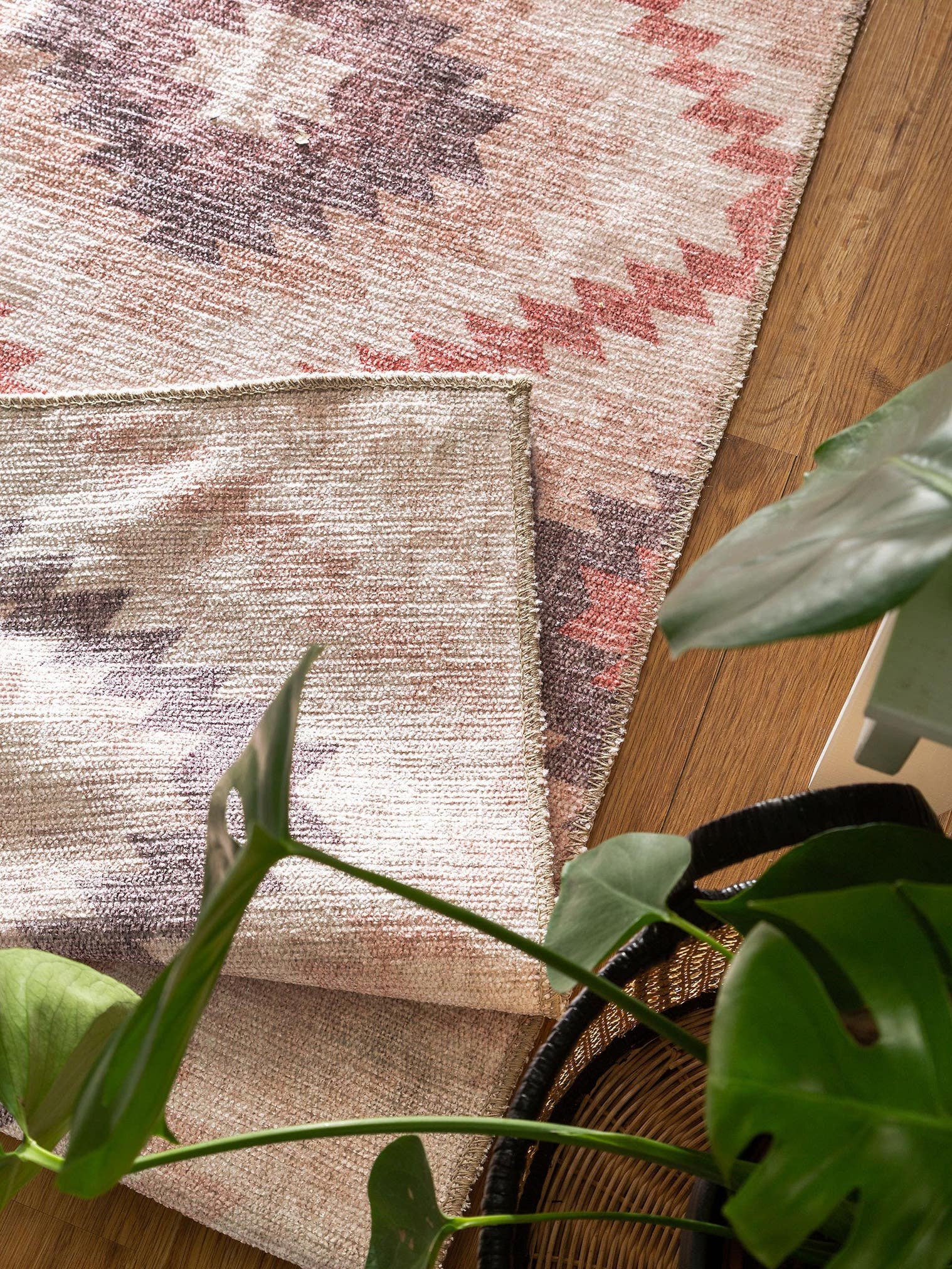 Teppich aus 80% Polyester, 20% Baumwolle in Multicolor mit bis 5 mm hohem Flor von benuta