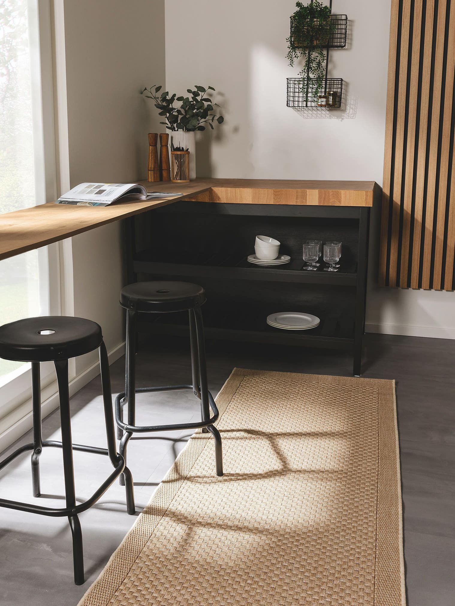 Teppich aus 100% Polypropylen in Beige mit 6 bis 10 mm hohem Flor von benuta Nest