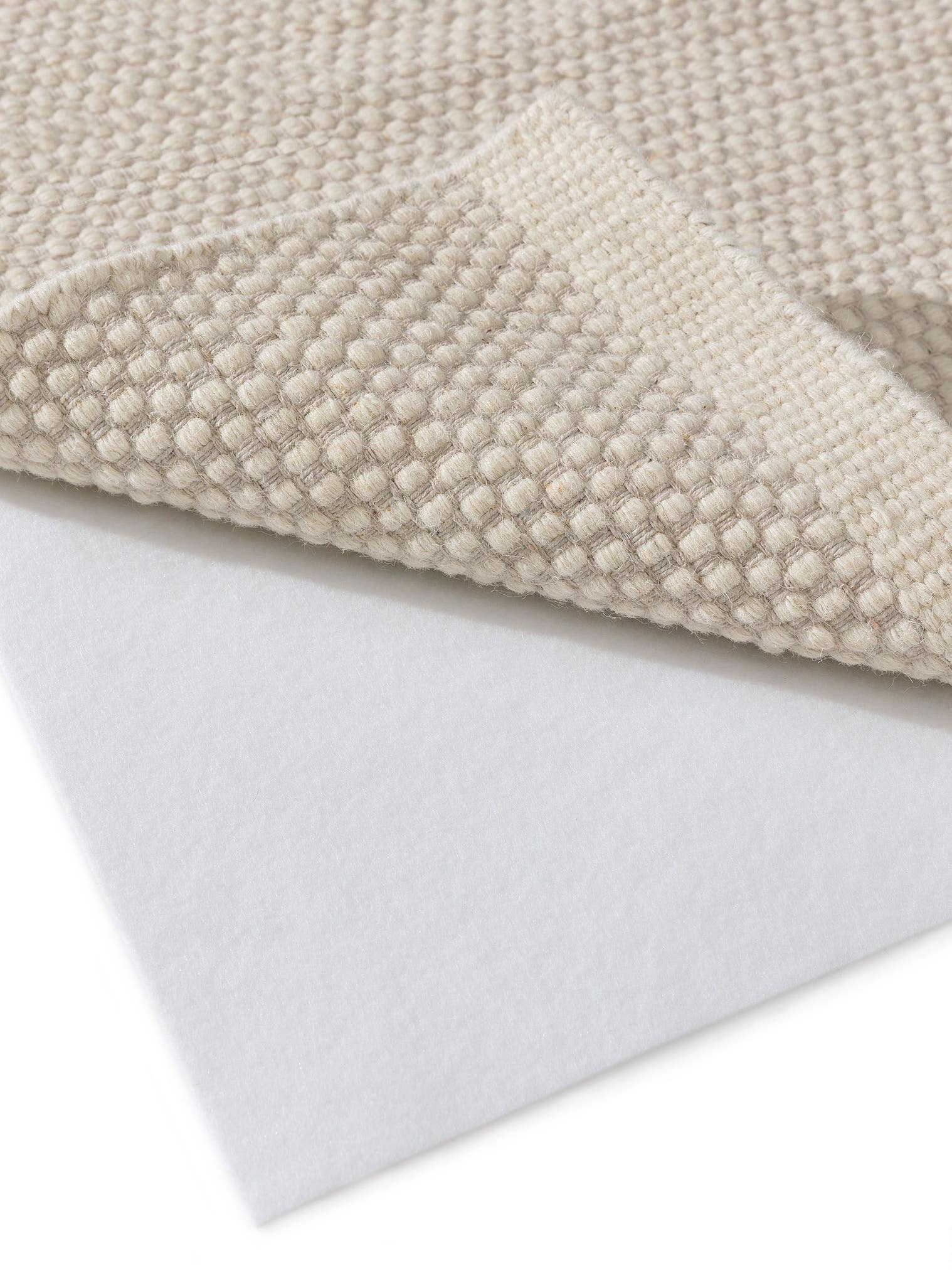 Tappeto di 100% Poliestere in Bianco con pelo alto 1- 5 mm da benuta