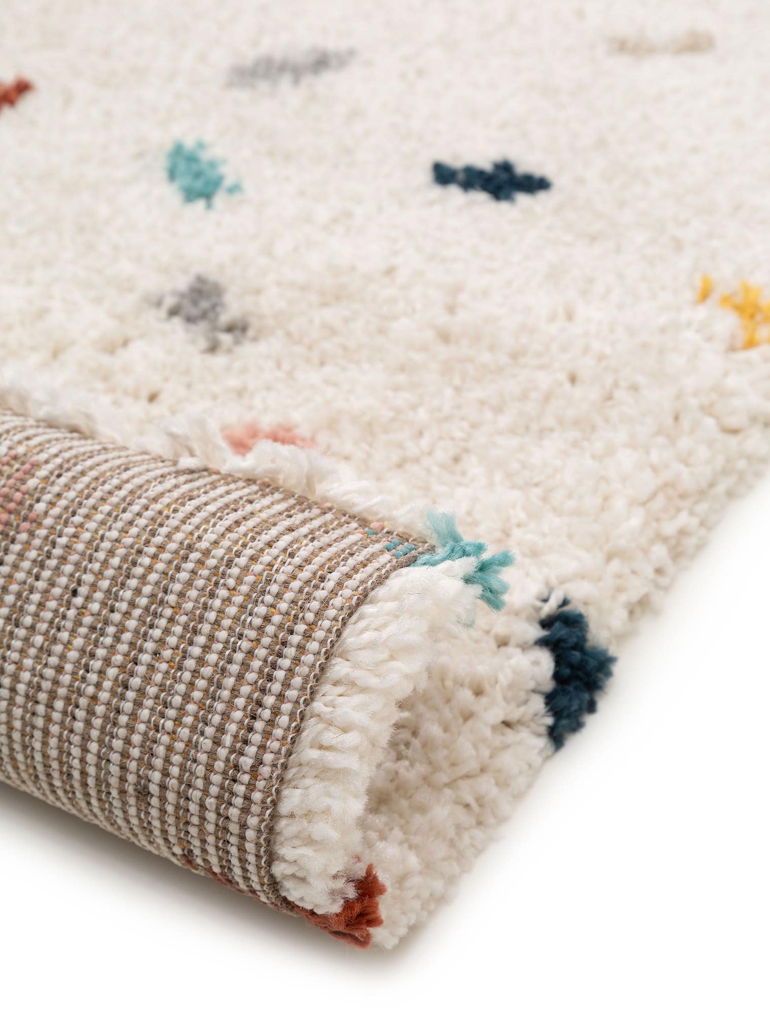 Rug made of 100% Polypropylene in Multicoloured with a 21 - 30 mm high pile by Lytte