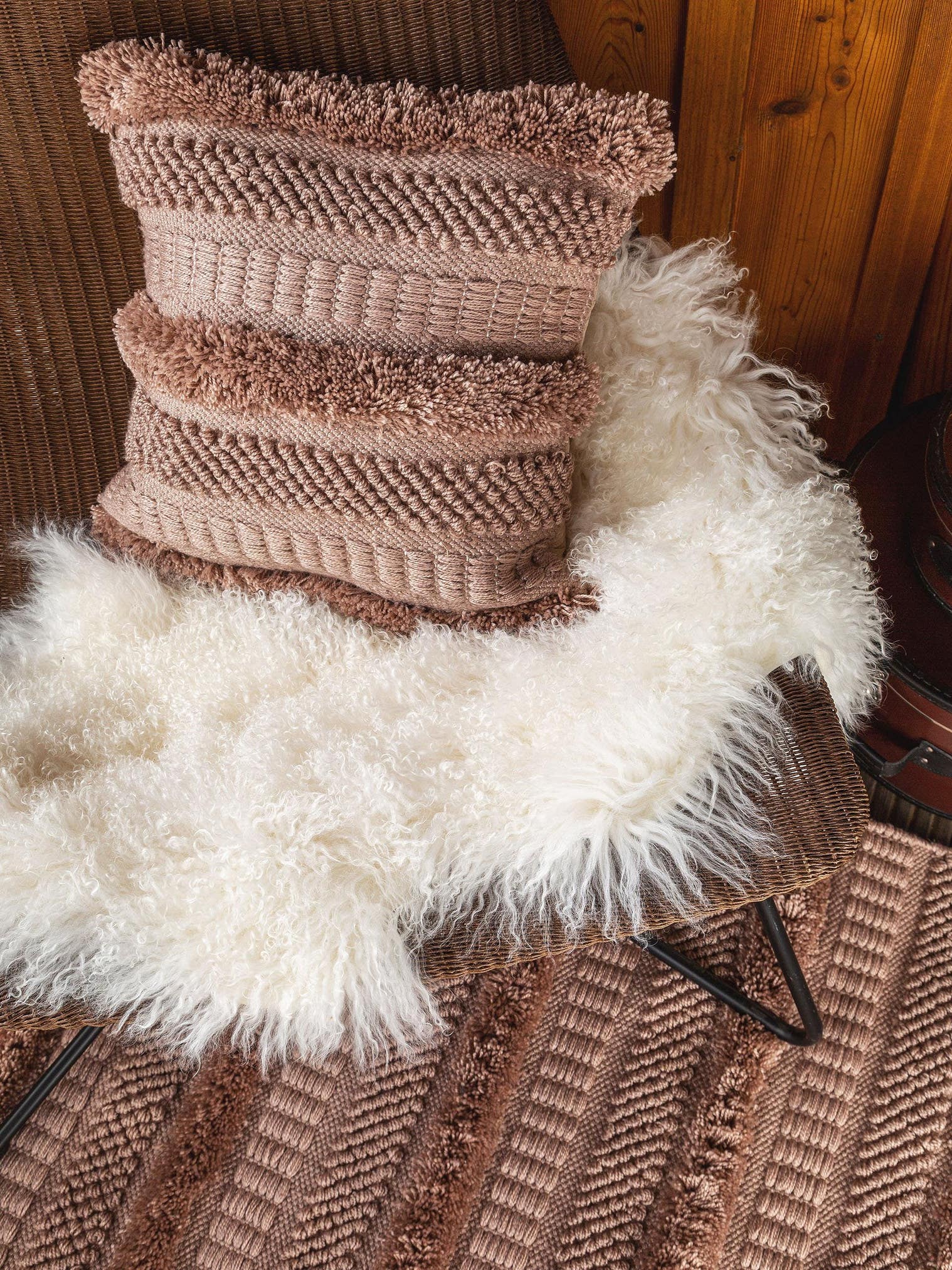 In- & Outdoor cushion cover Toni Bronze in Berber design made of 100% Polyester (recycled PET) by benuta Pure