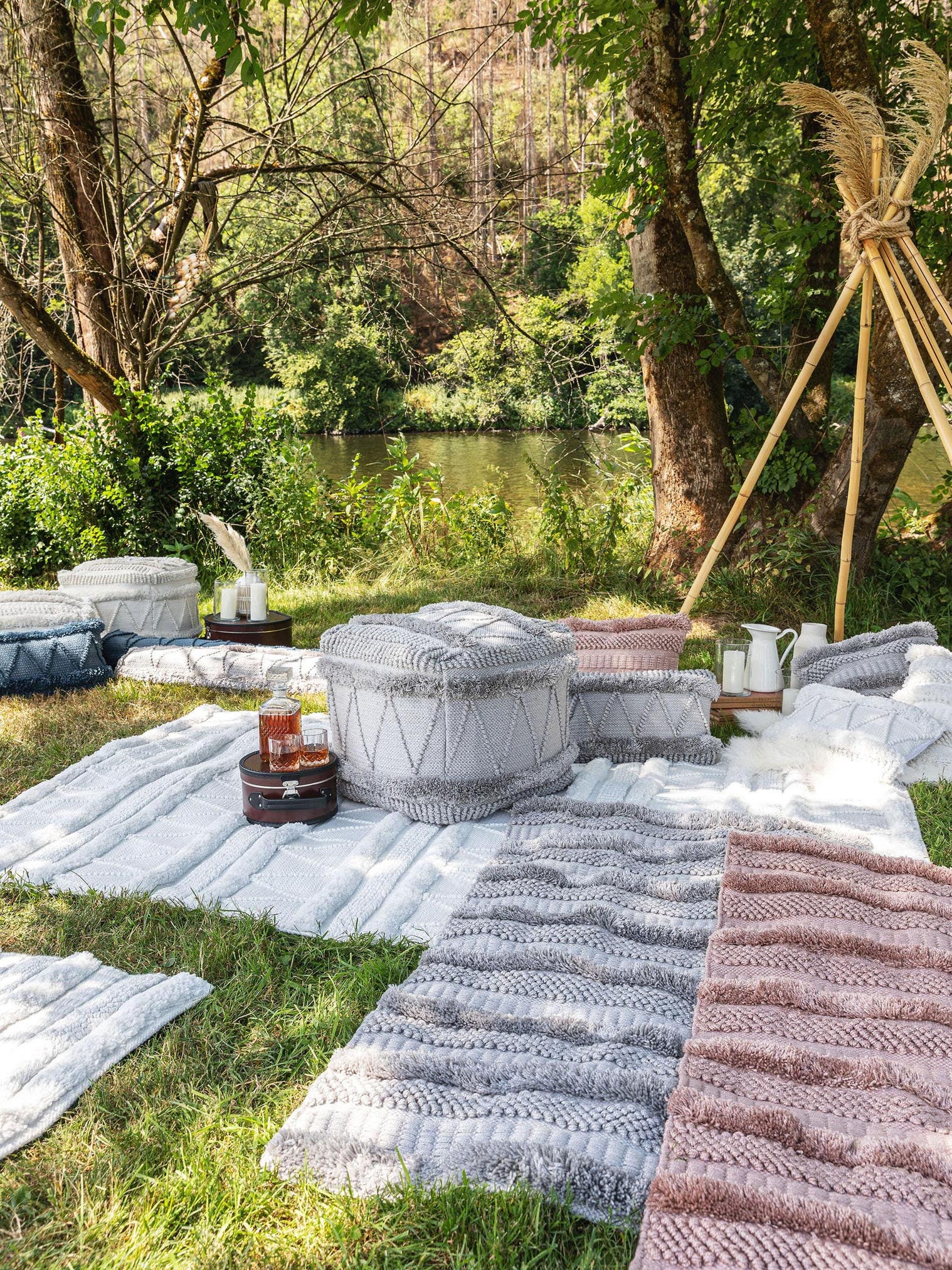 In- & Outdoor cushion cover Toni Bronze in Berber design made of 100% Polyester (recycled PET) by benuta Pure