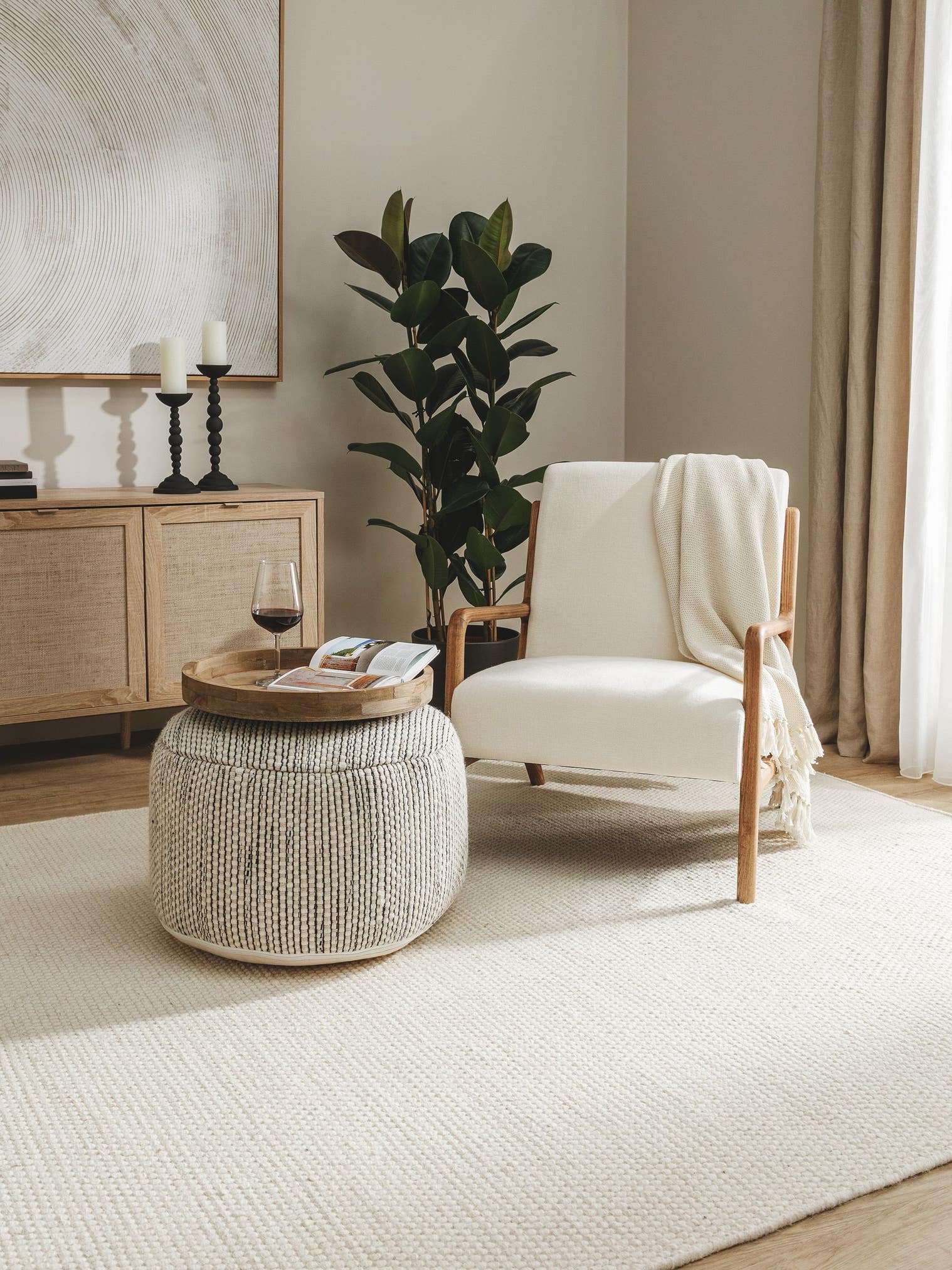 Pouf in lana fatto a mano Rocco Beige/Nero in Uni-ontwerp van 80% lana, 20% cotone door benuta Pure