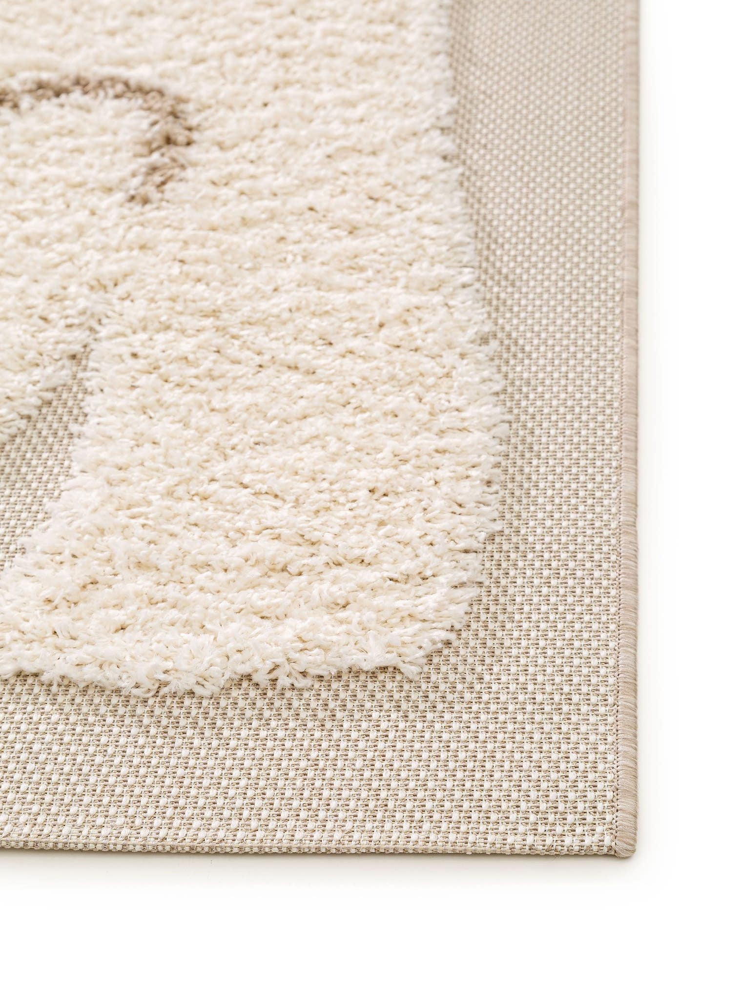 Teppich aus 100% Polypropylen in Beige mit 21 bis 30 mm hohem Flor von Lytte