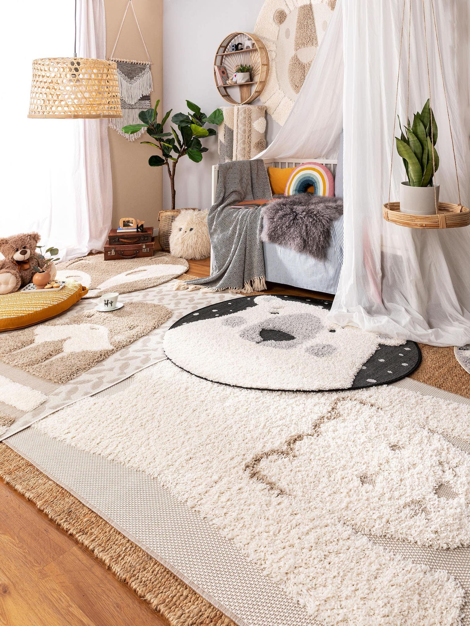 Teppich aus 100% Polypropylen in Beige mit 21 bis 30 mm hohem Flor von Lytte