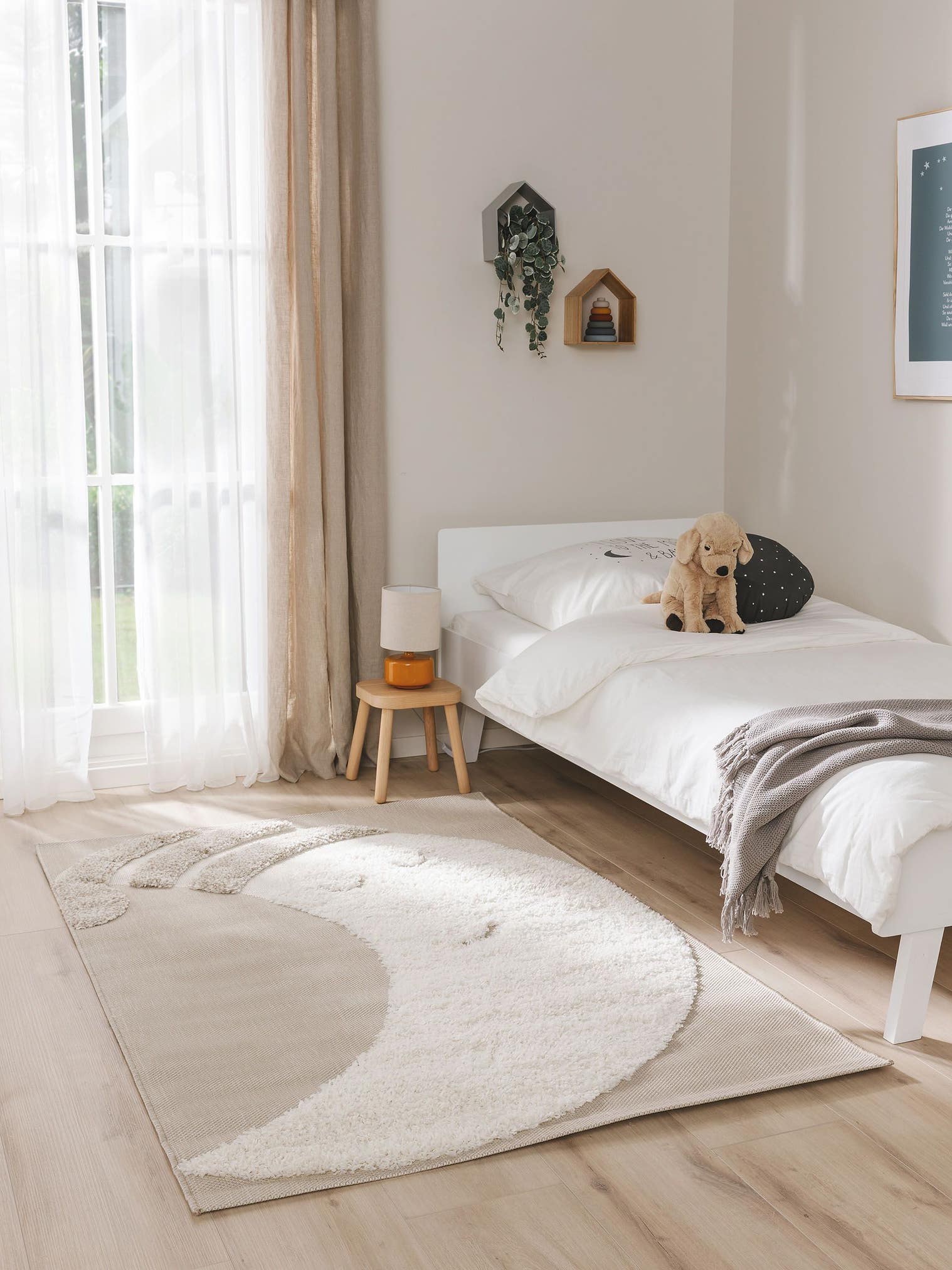 Teppich aus 100% Polypropylen in Beige mit 21 bis 30 mm hohem Flor von Lytte