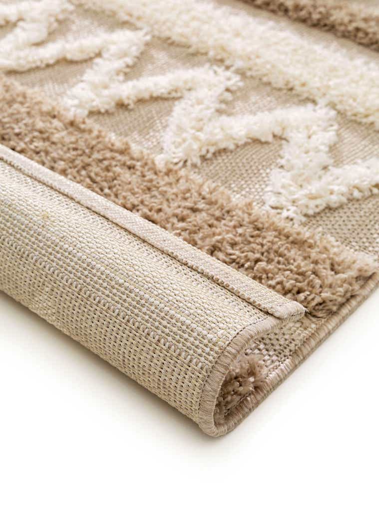 Teppich aus 100% Polypropylen in Beige mit 21 bis 30 mm hohem Flor von Lytte