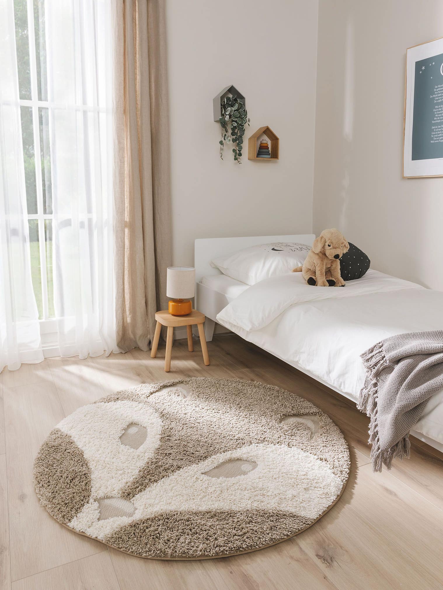 Teppich aus 100% Polypropylen in Beige mit 21 bis 30 mm hohem Flor von Lytte