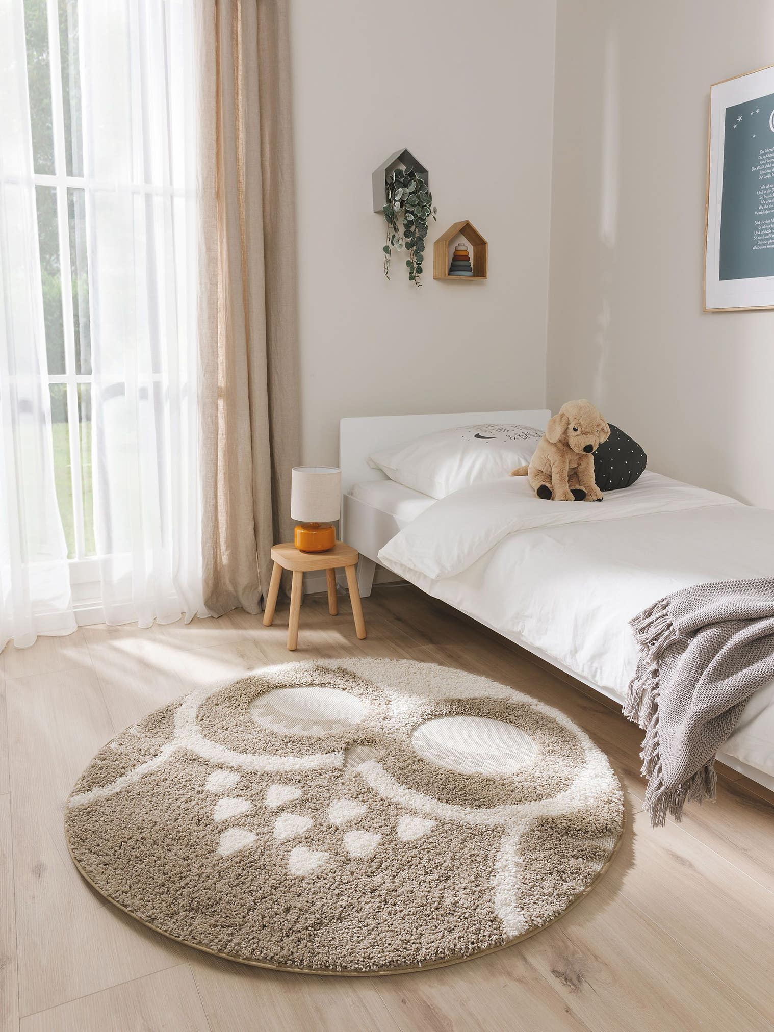 Teppich aus 100% Polypropylen in Beige mit 21 bis 30 mm hohem Flor von Lytte
