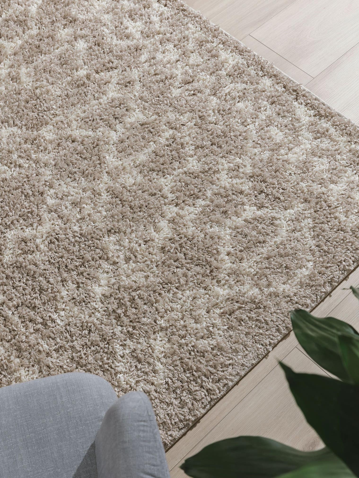 Tapis en 100% Polypropylène en Beige avec une pile de 31 - 40 mm de hauteur de benuta Pop