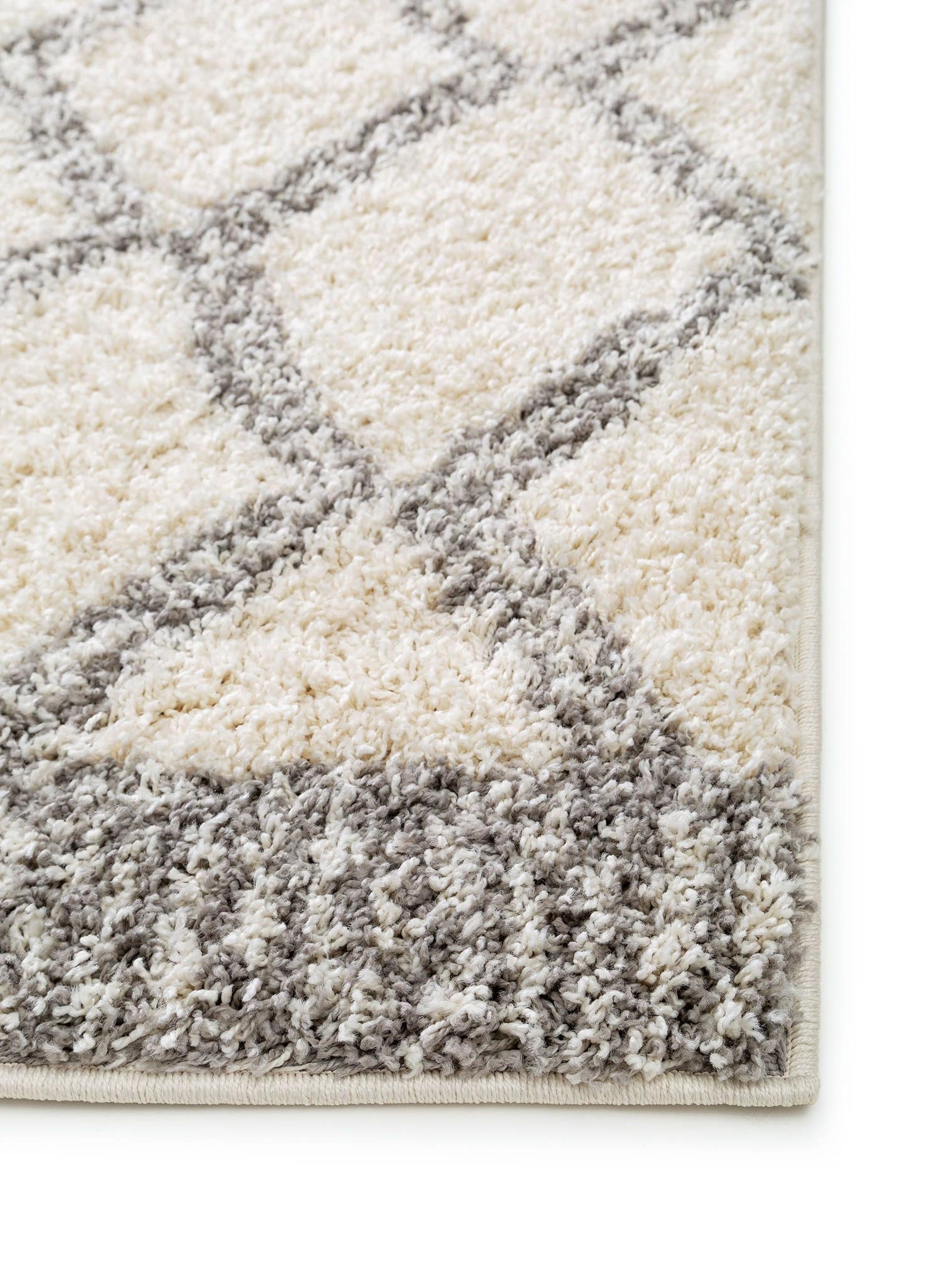 Teppich aus 100% Polypropylen in Beige mit 31 bis 40 mm hohem Flor von benuta Pop
