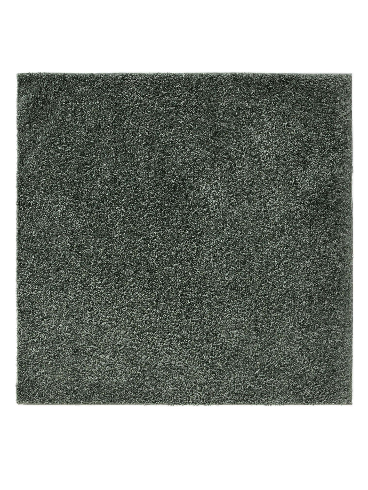 Rug made of 100% Polypropylene in Black with a 31 - 40 mm high pile by benuta Basic