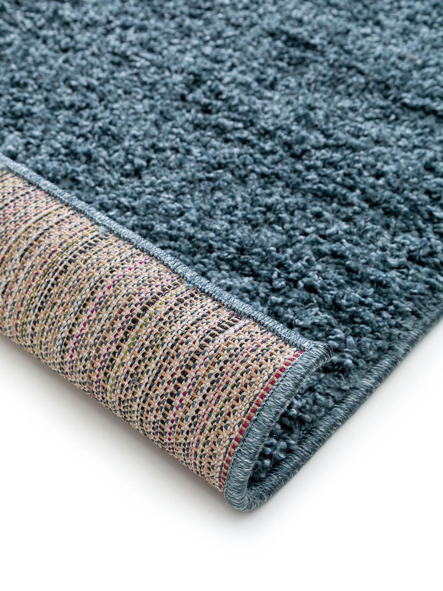 Teppich aus 100% Polypropylen in Blau mit 31 bis 40 mm hohem Flor von benuta Basic