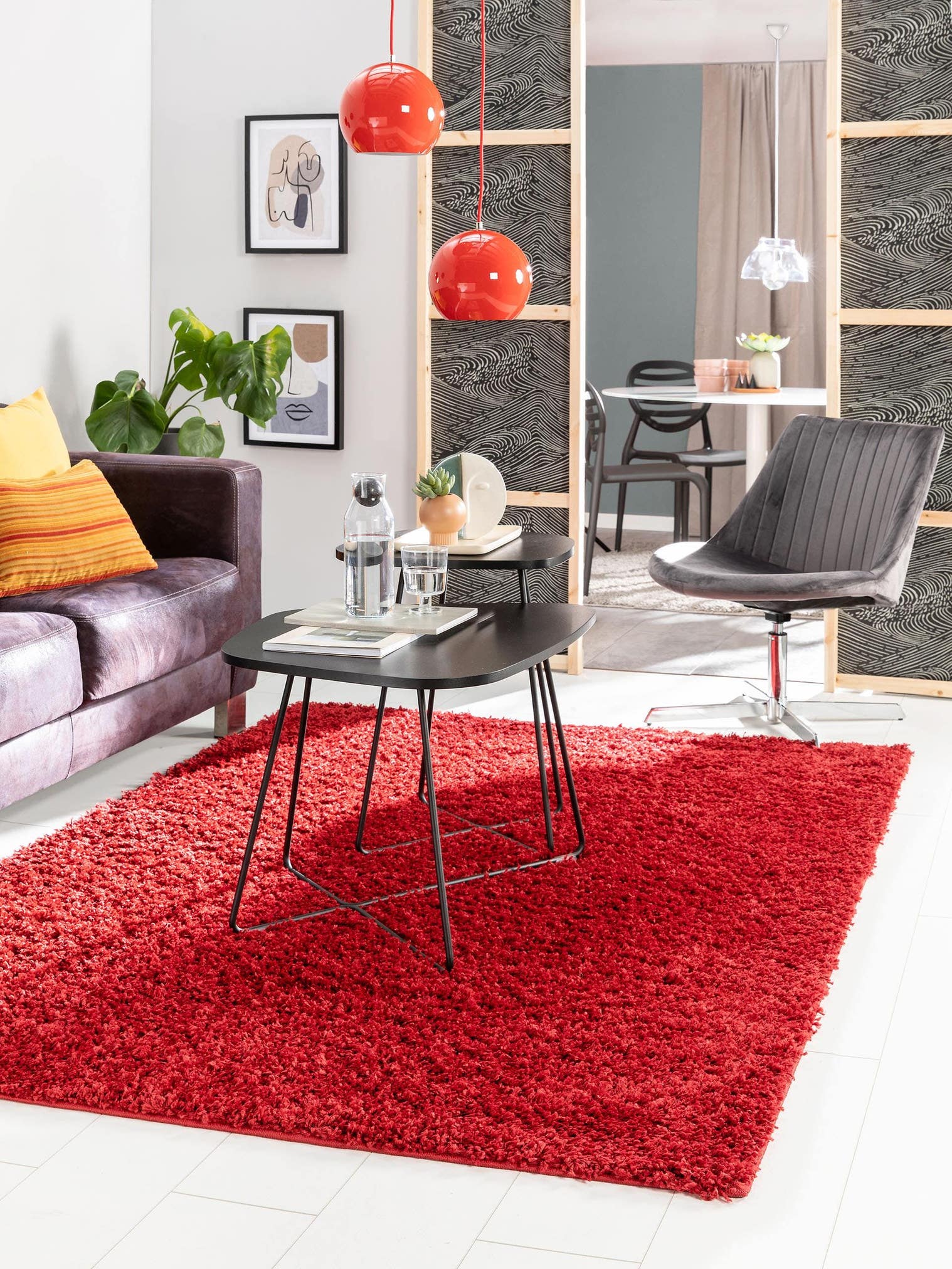 Teppich aus 100% Polypropylen in Rot mit 31 bis 40 mm hohem Flor von benuta Basic