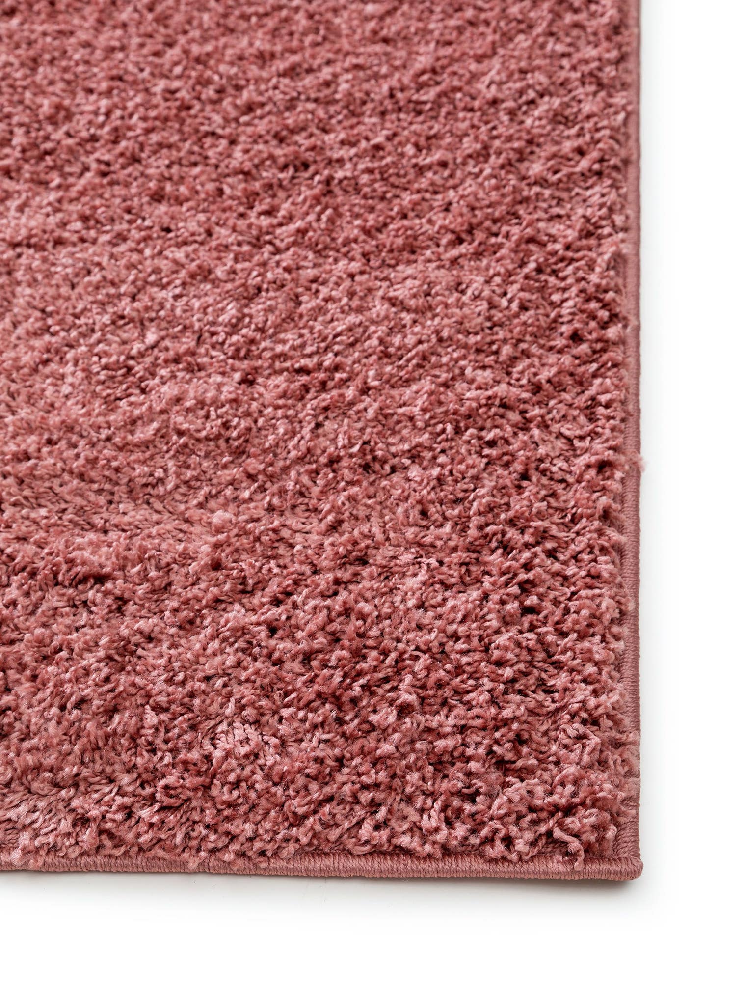 Teppich aus 100% Polypropylen in Rosa mit 31 bis 40 mm hohem Flor von benuta Basic