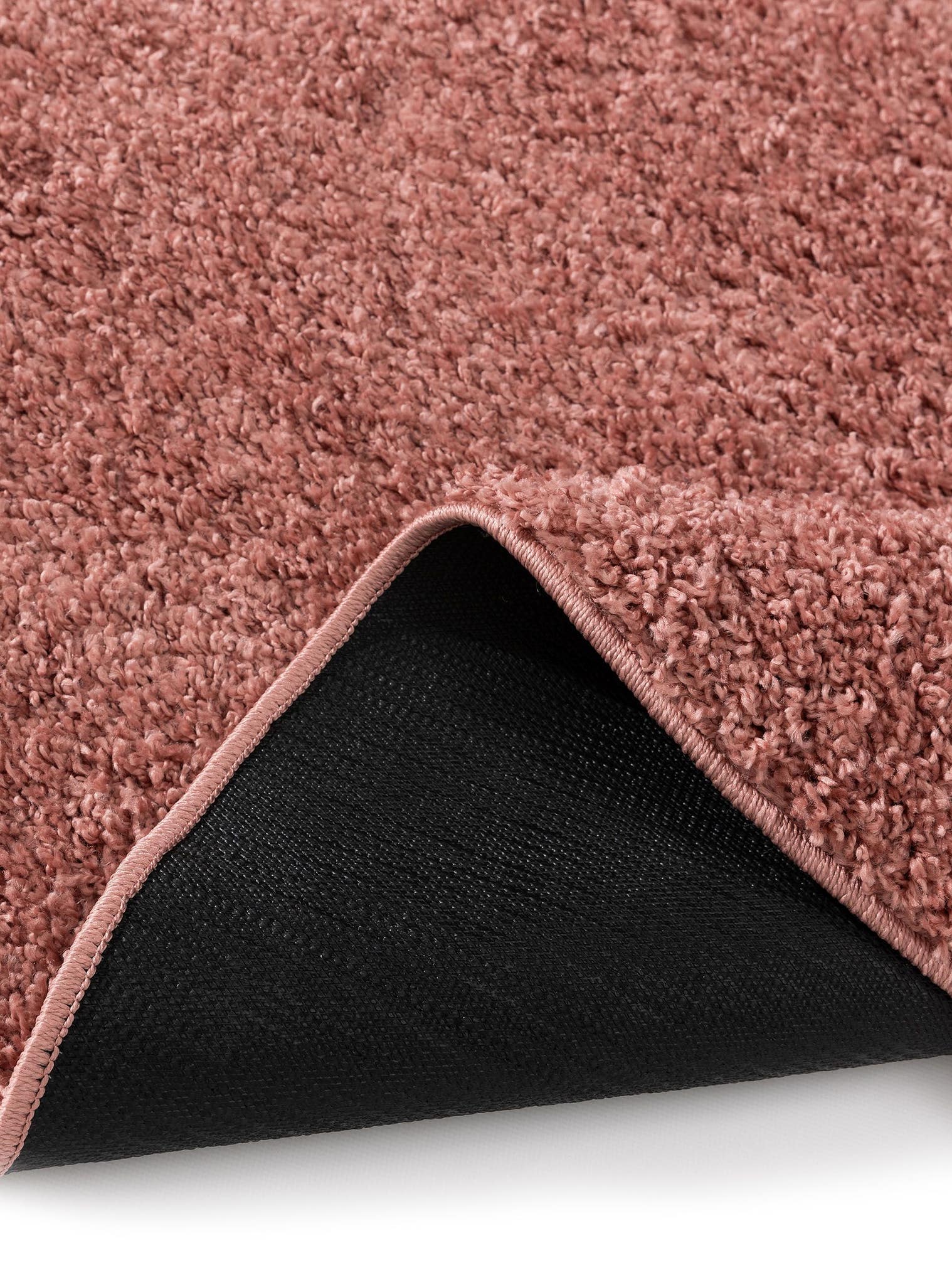 Teppich aus 100% Polypropylen in Rosa mit 31 bis 40 mm hohem Flor von benuta Basic