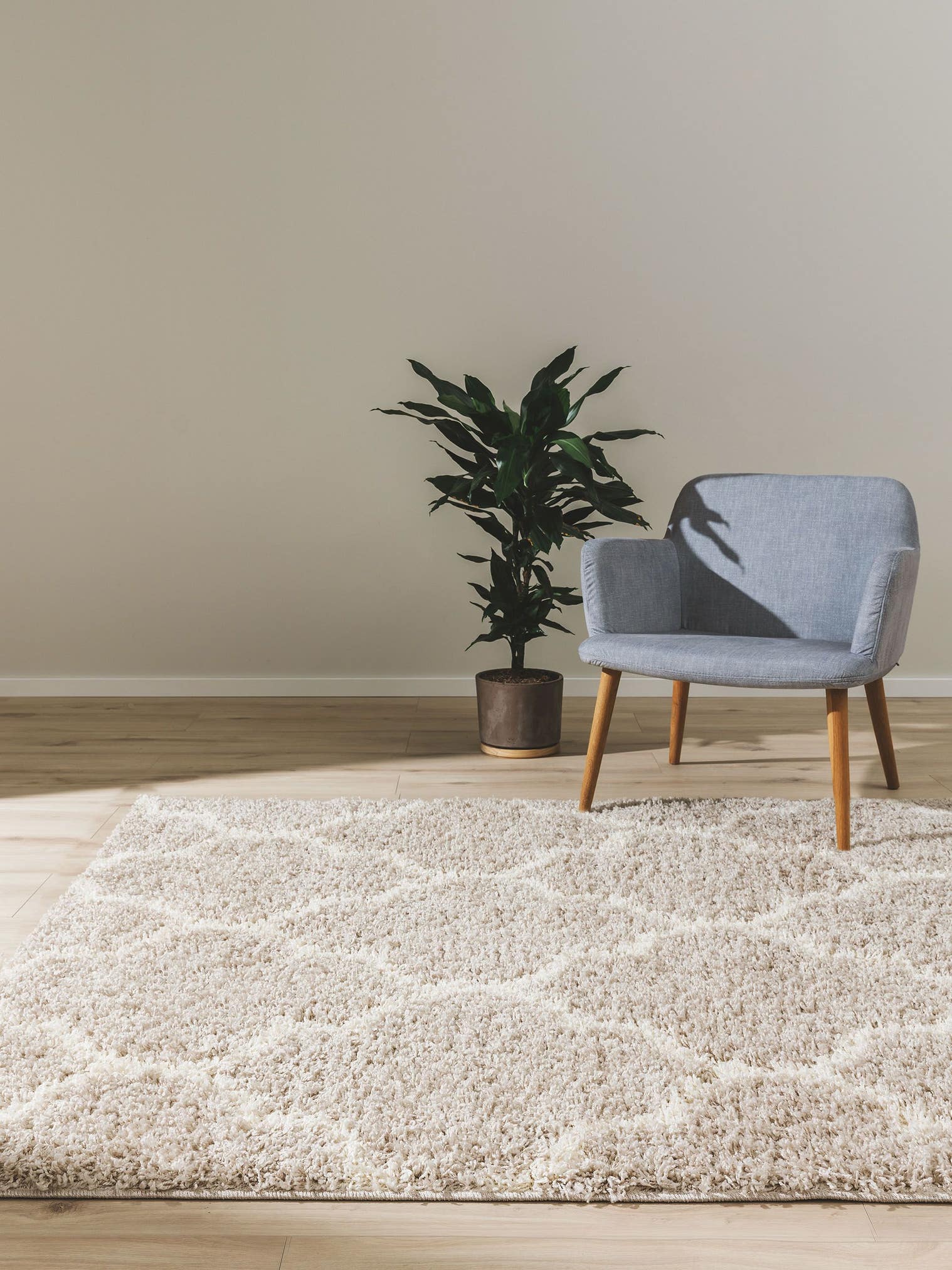 Tapis en 100% Polypropylène en Beige avec une pile de 31 - 40 mm de hauteur de benuta Pop