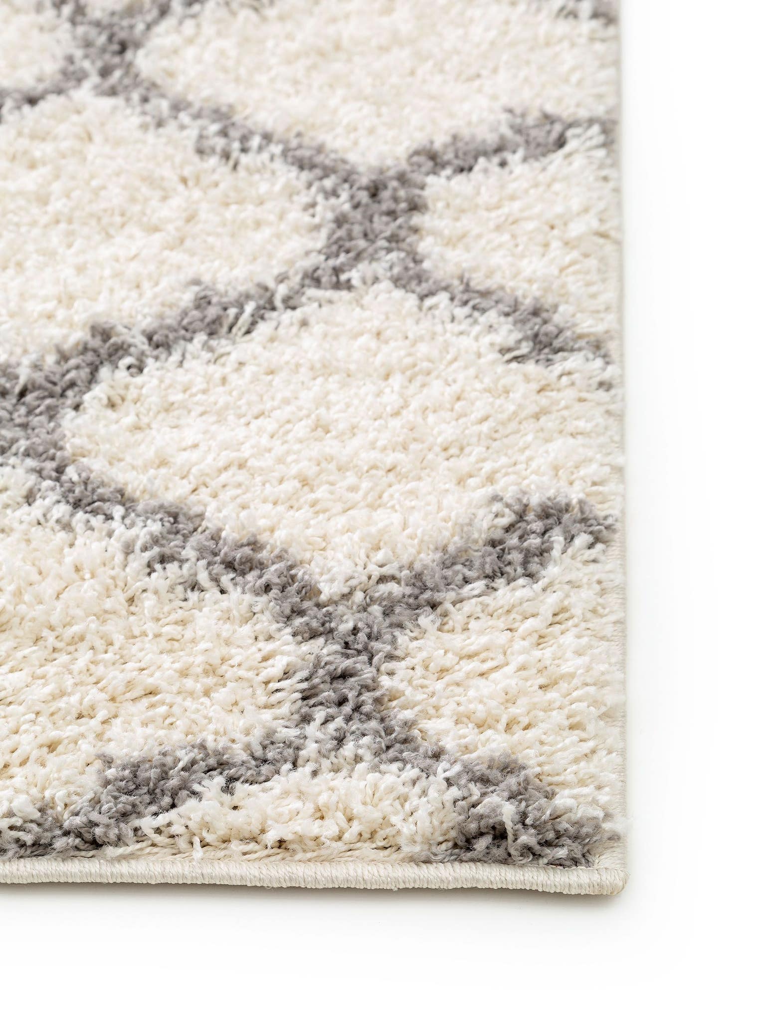 Teppich aus 100% Polypropylen in Beige mit 31 bis 40 mm hohem Flor von benuta Pop