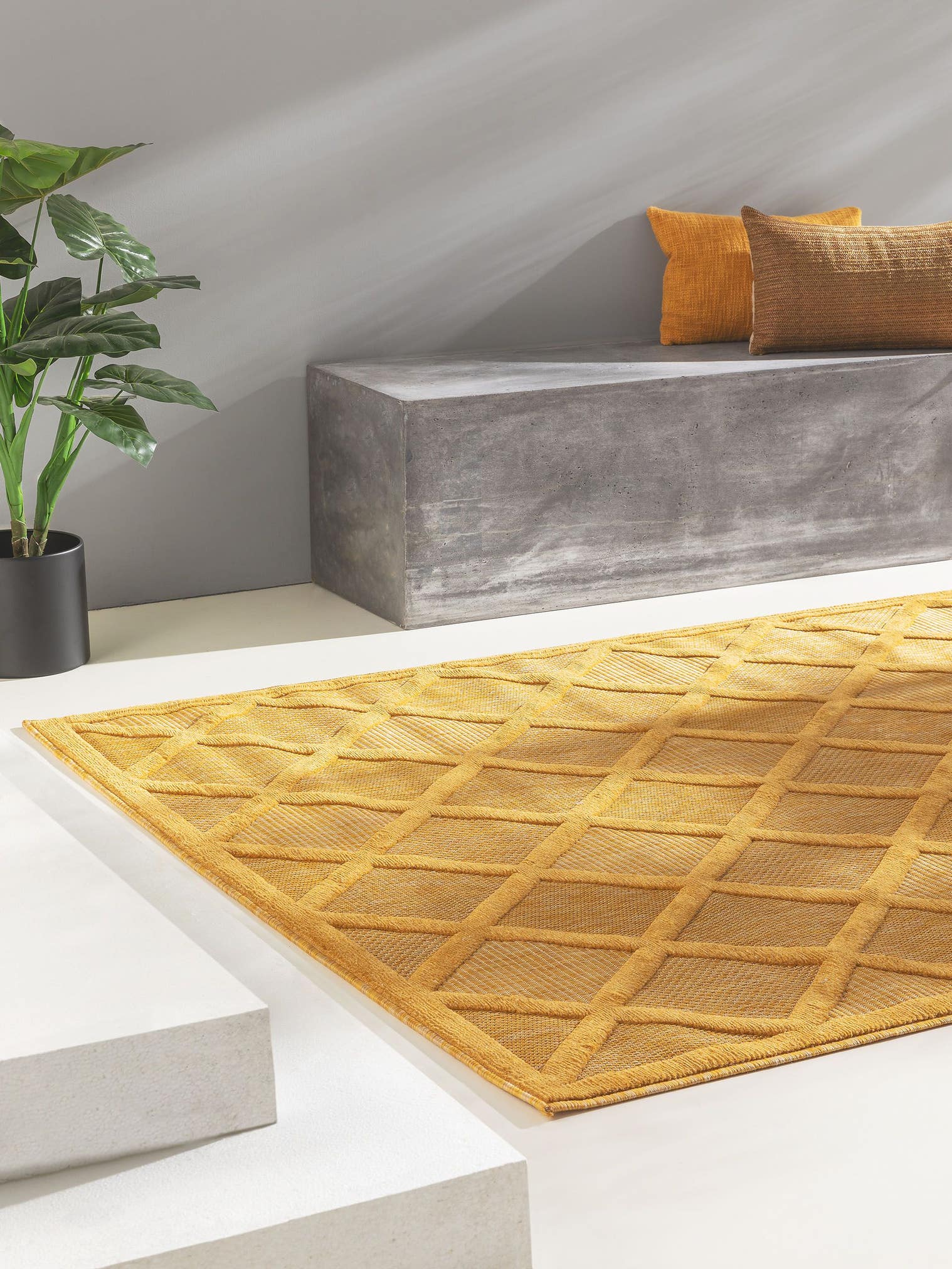 Alfombra de 100% Polipropileno en Amarillo con un pelo de {{Placeholder_Pile Height}} de altura de benuta Nest