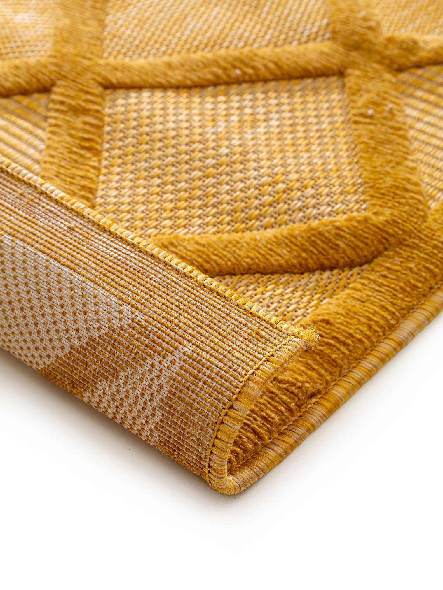 Alfombra de 100% Polipropileno en Amarillo con un pelo de {{Placeholder_Pile Height}} de altura de benuta Nest