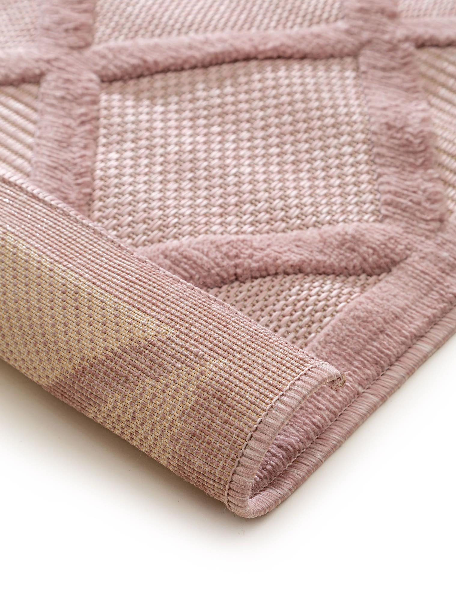 Rug made of 100% Polypropylene in Pink with a 1- 5 mm high pile by benuta Nest