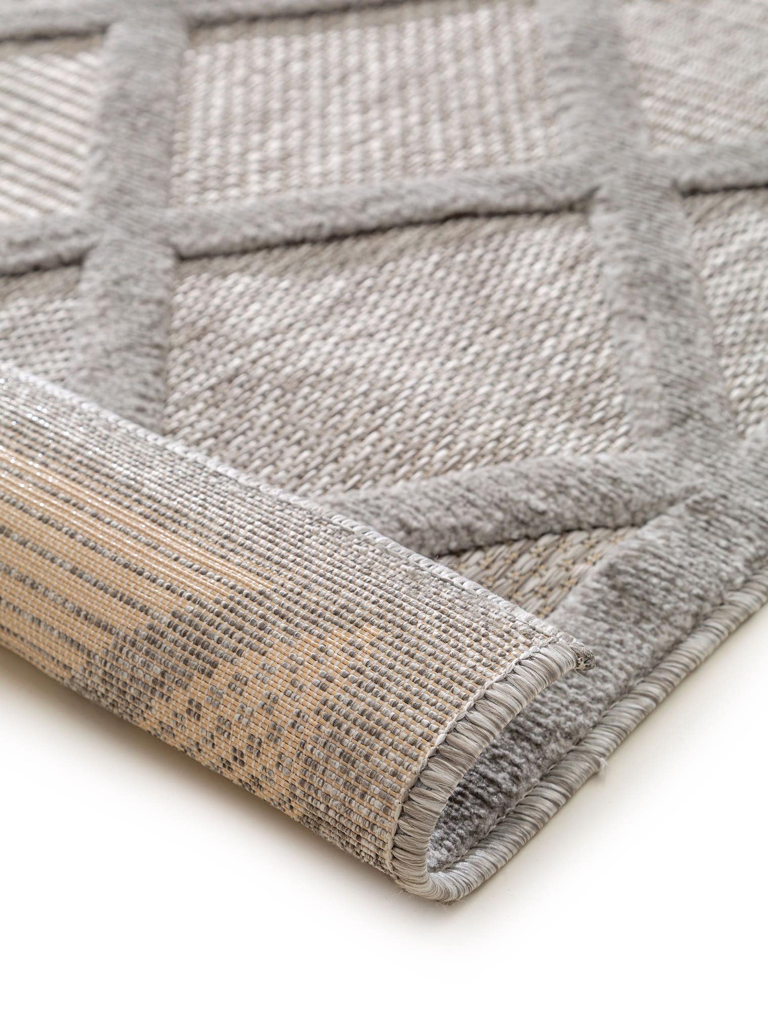 Teppich aus 100% Polypropylen in Grau mit bis 5 mm hohem Flor von benuta Nest