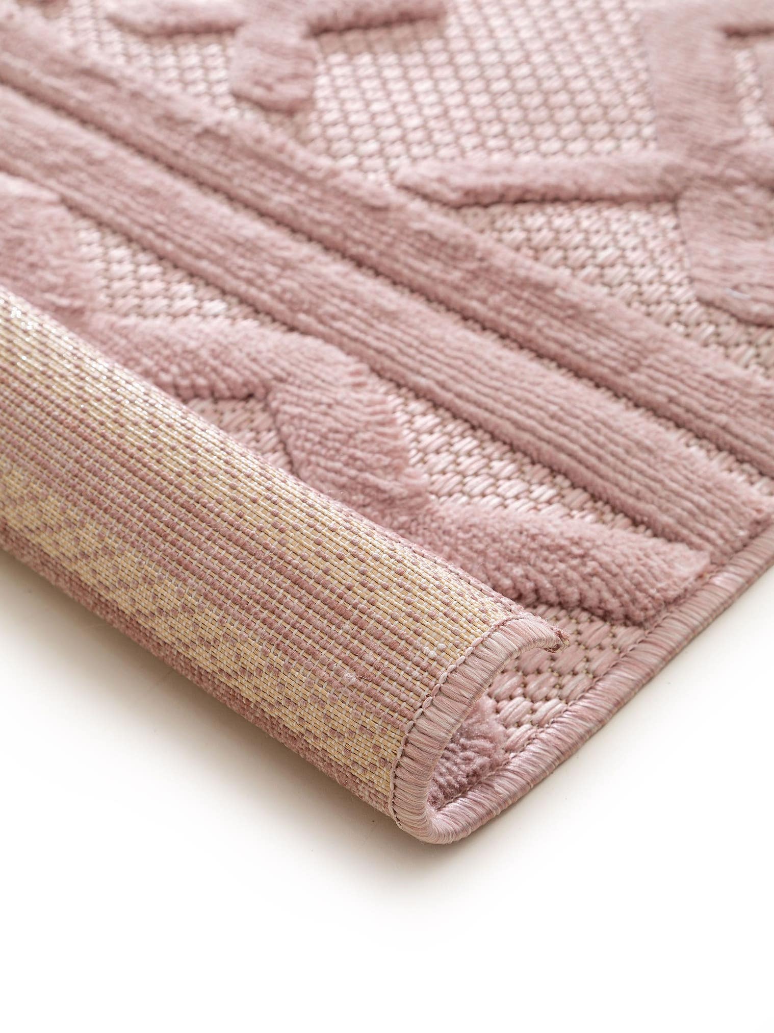 Tapis en 100% Polypropylène en Rose avec une pile de 1- 5 mm de hauteur de benuta Nest