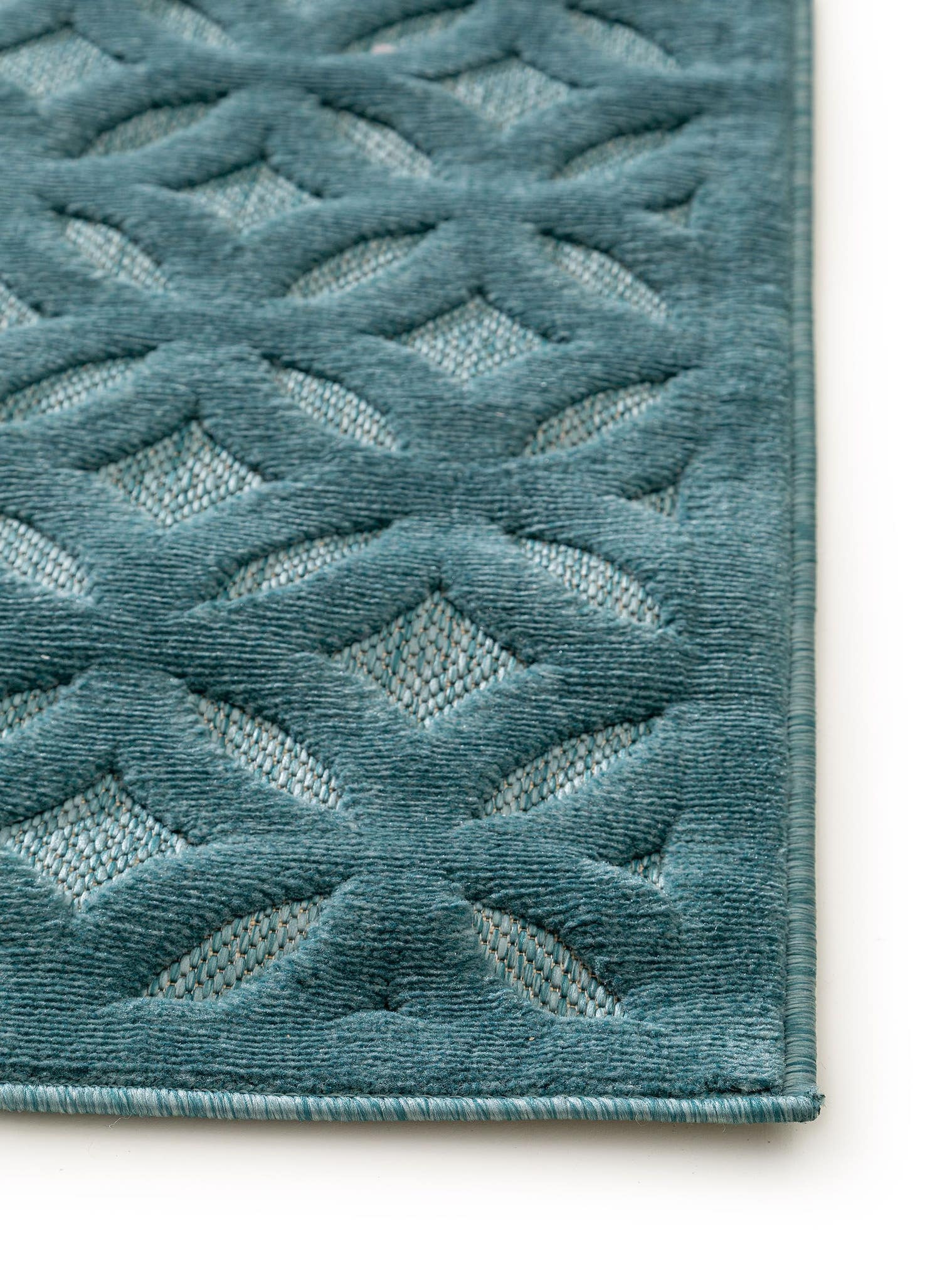 Rug made of 100% Polypropylene in Turquoise with a 1- 5 mm high pile by benuta Nest